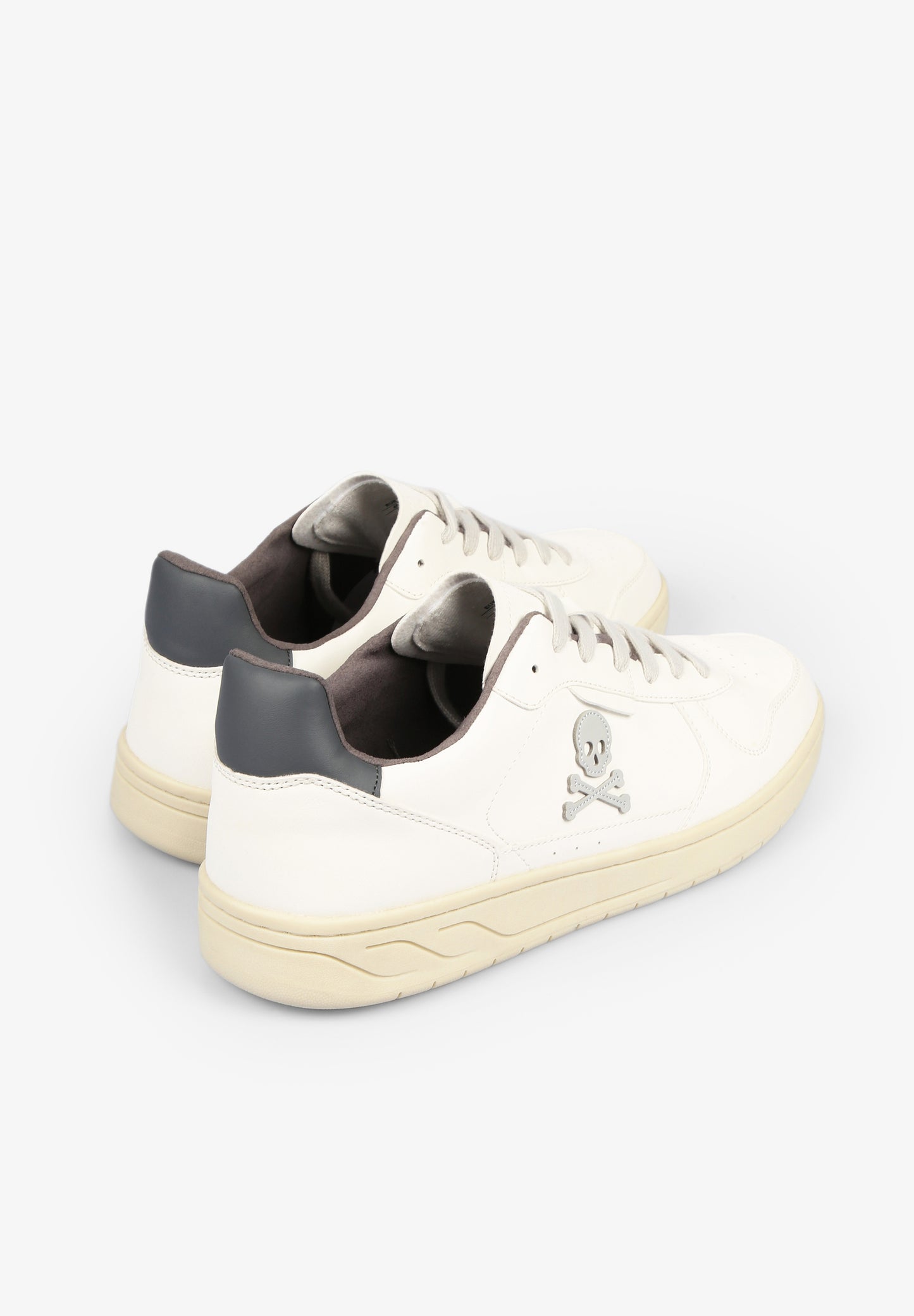 SNEAKERS TALÓN CONTRASTE