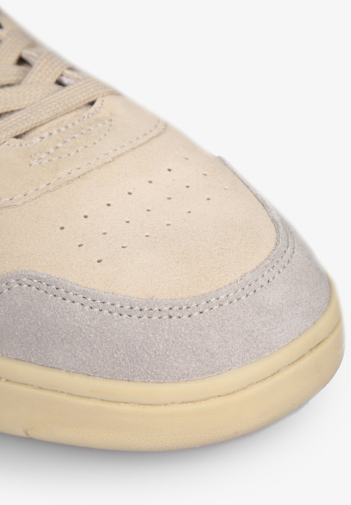 SNEAKERS ANTE TALÓN CONTRASTE