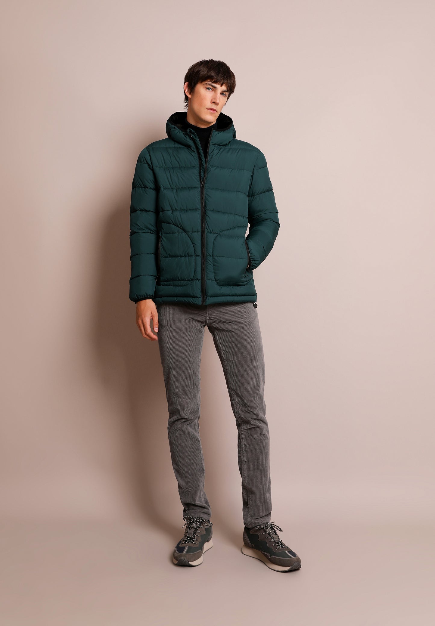 CHAQUETA ACOLCHADA CAPUCHA