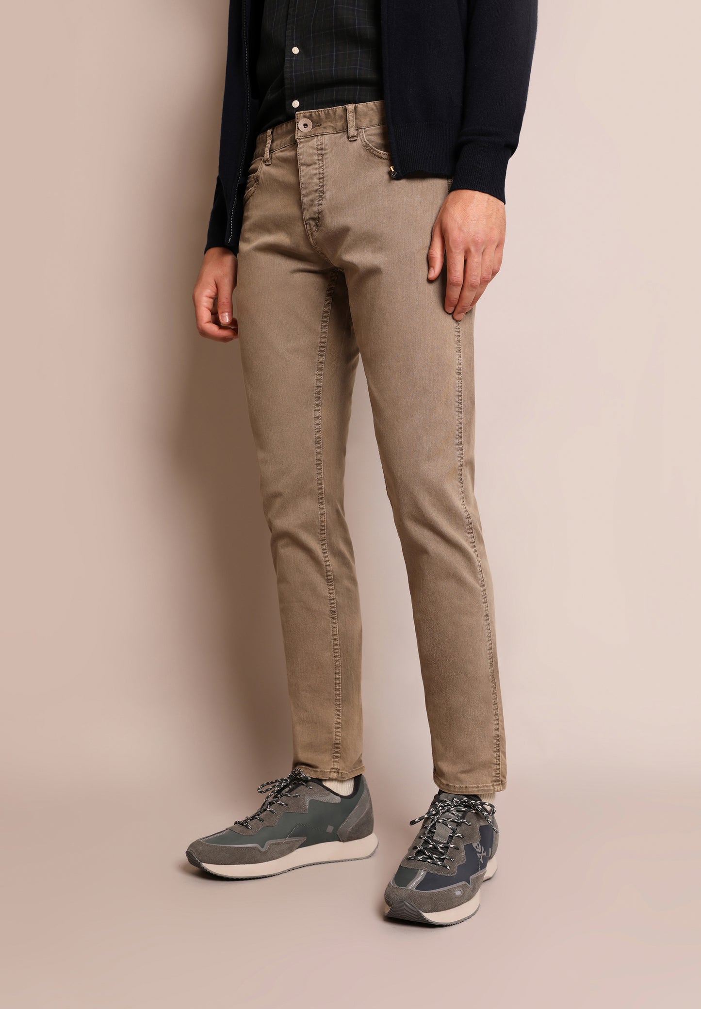 PANTALÓN CINCO BOLSILLOS
