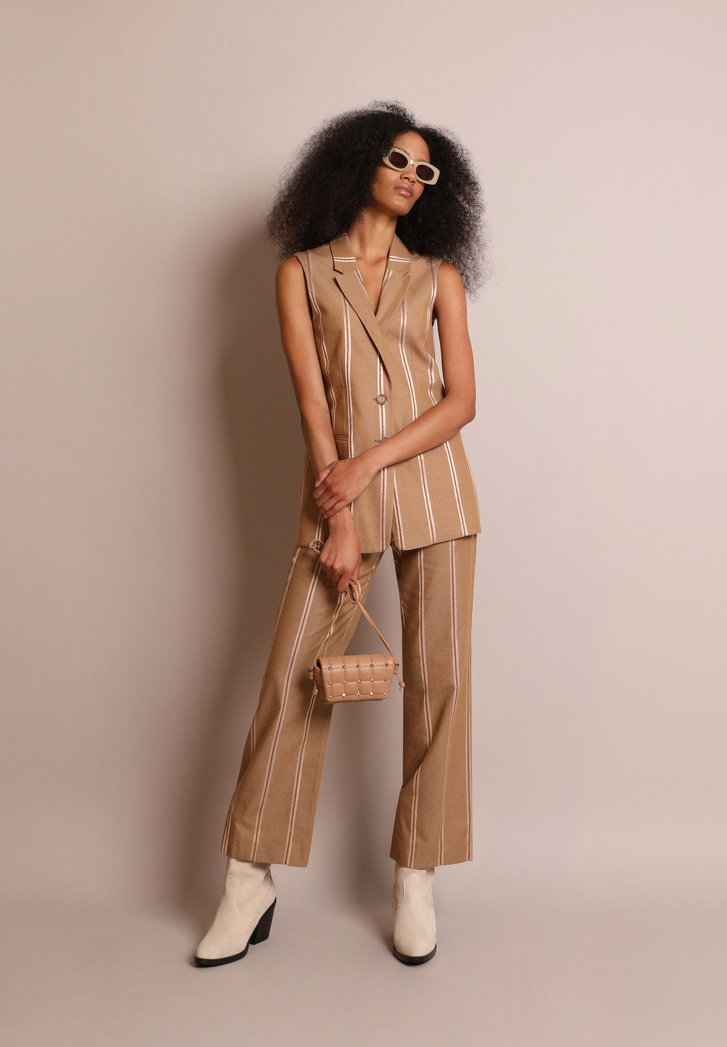 CHALECO RAYAS METALIZADAS