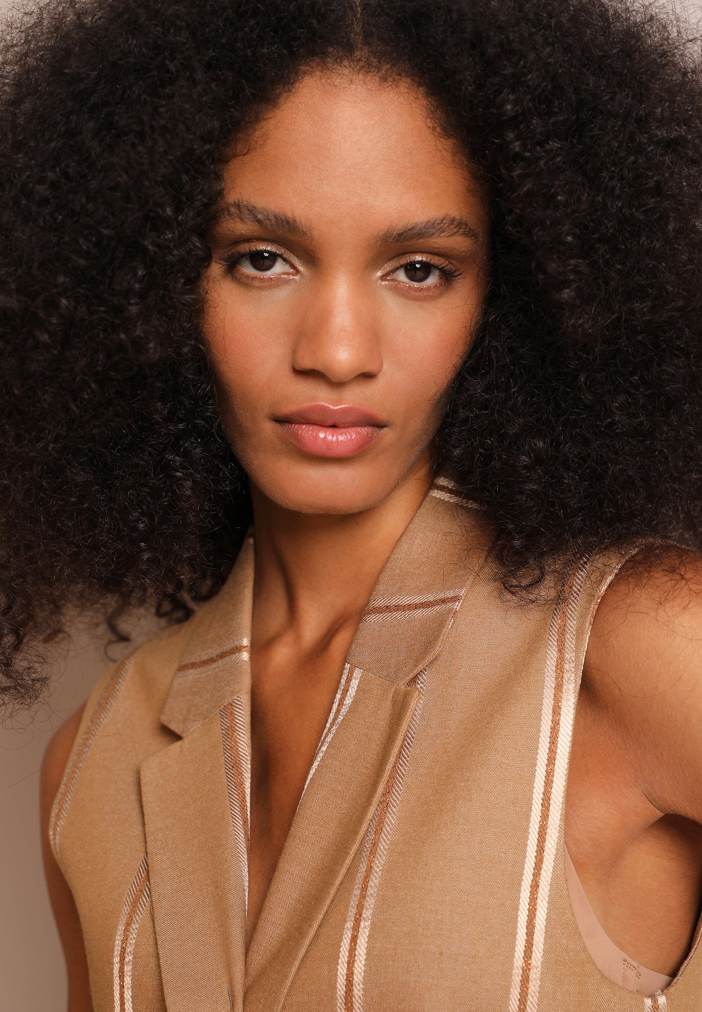 CHALECO RAYAS METALIZADAS