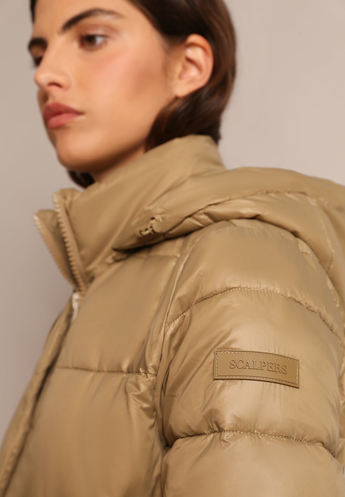 ABRIGO MIDI ACOLCHADO