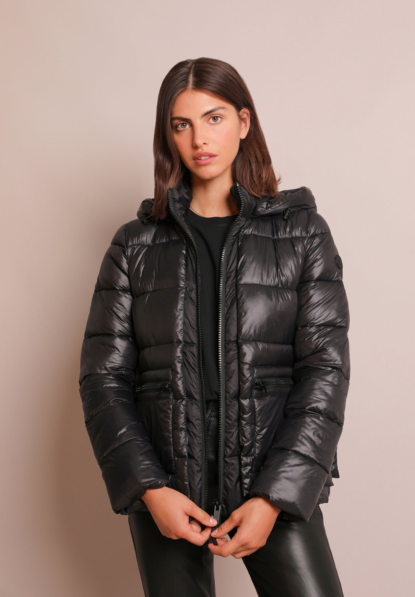 ABRIGO ACOLCHADO CORTO