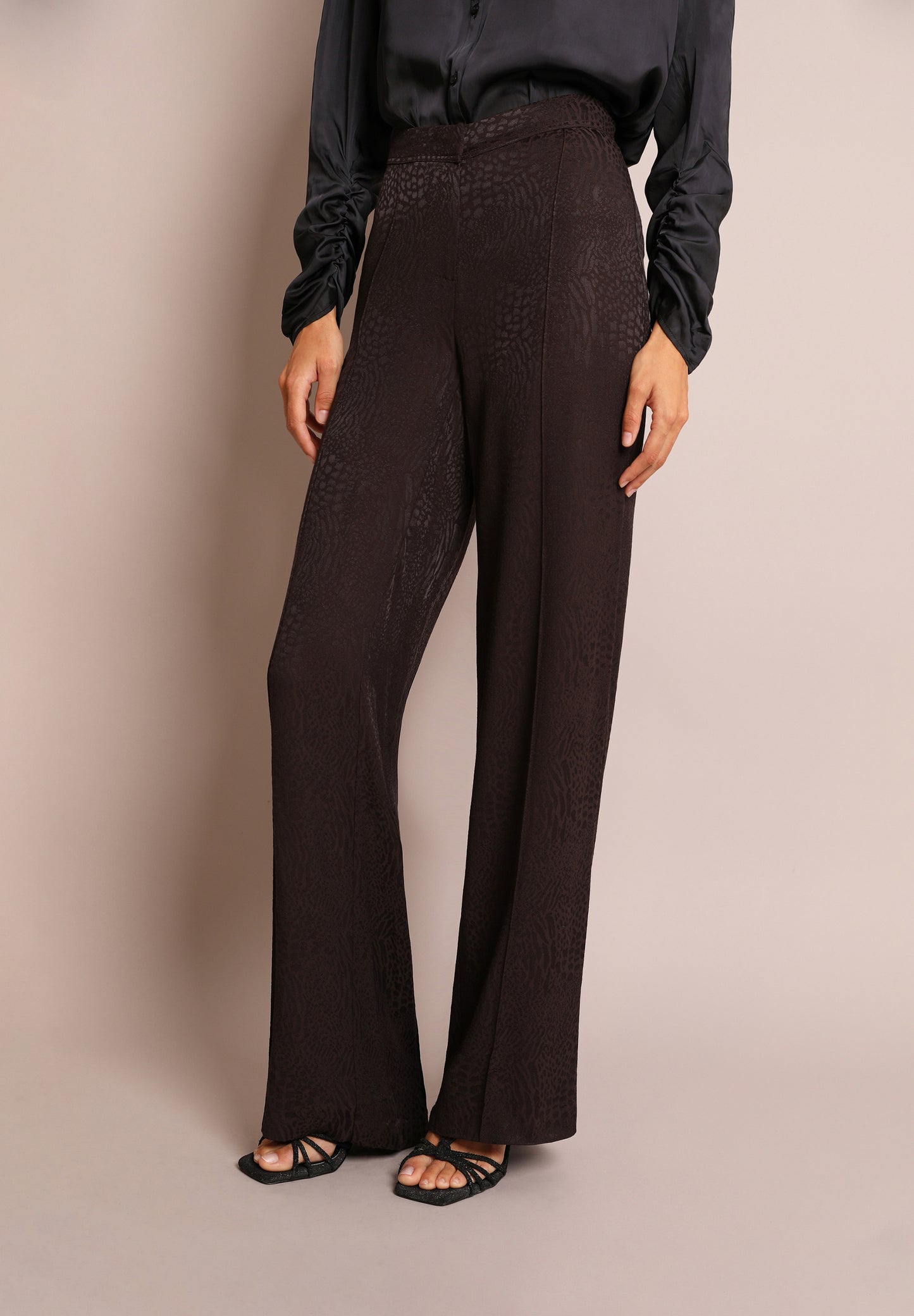 PANTALÓN FLARE JACQUARD