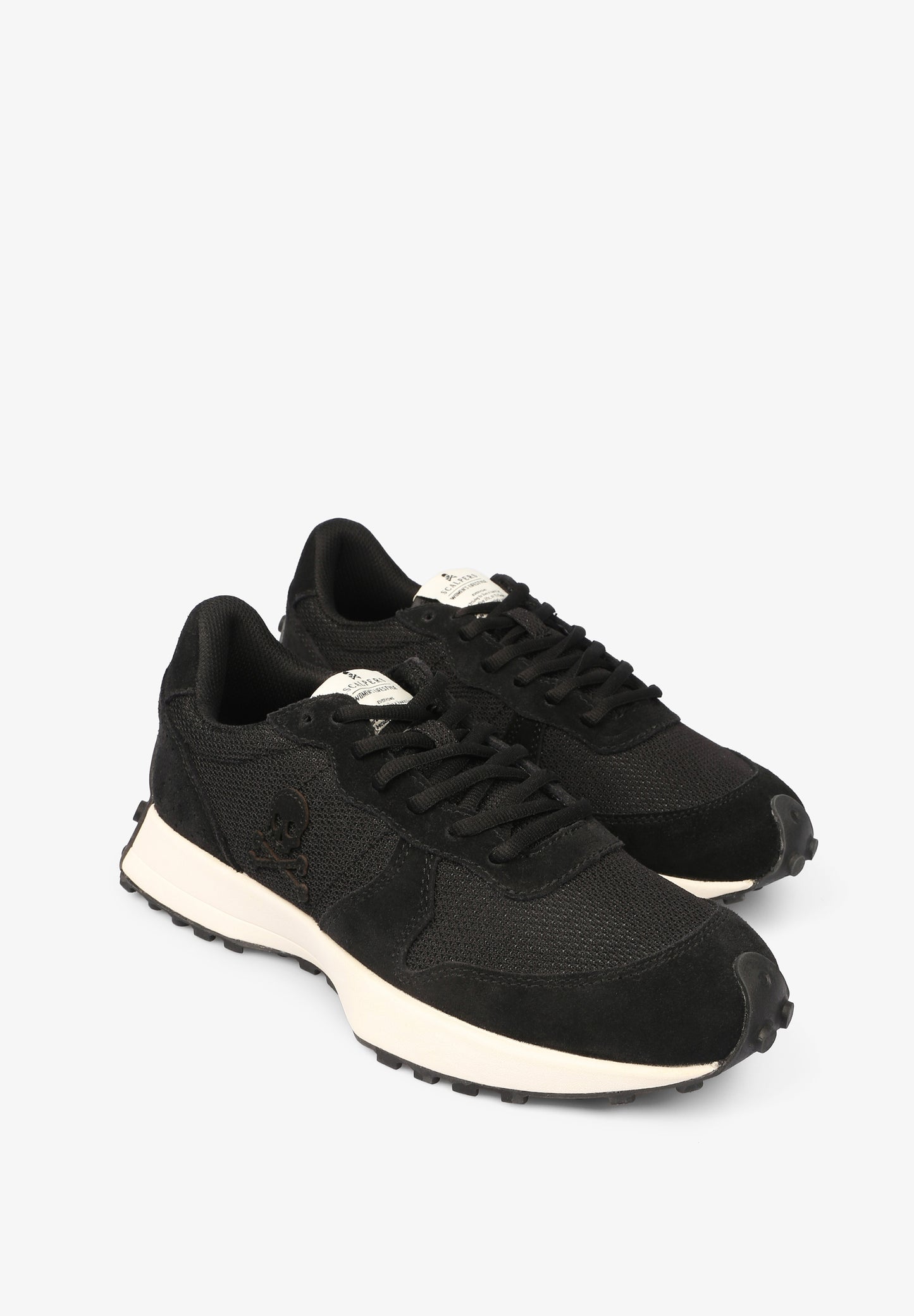 SNEAKERS CALAVERA SUELA DENTADA