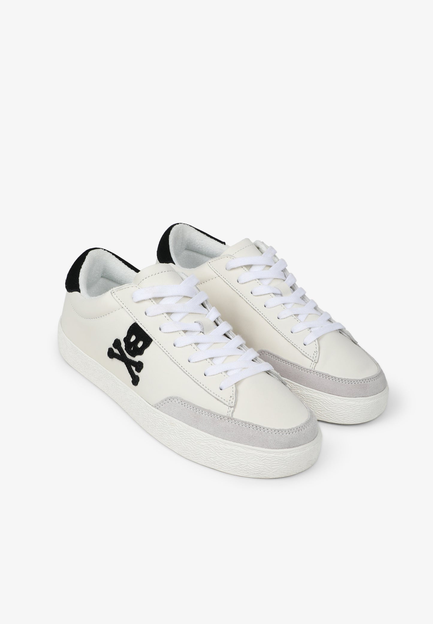 SNEAKERS BAJAS CONTRASTE