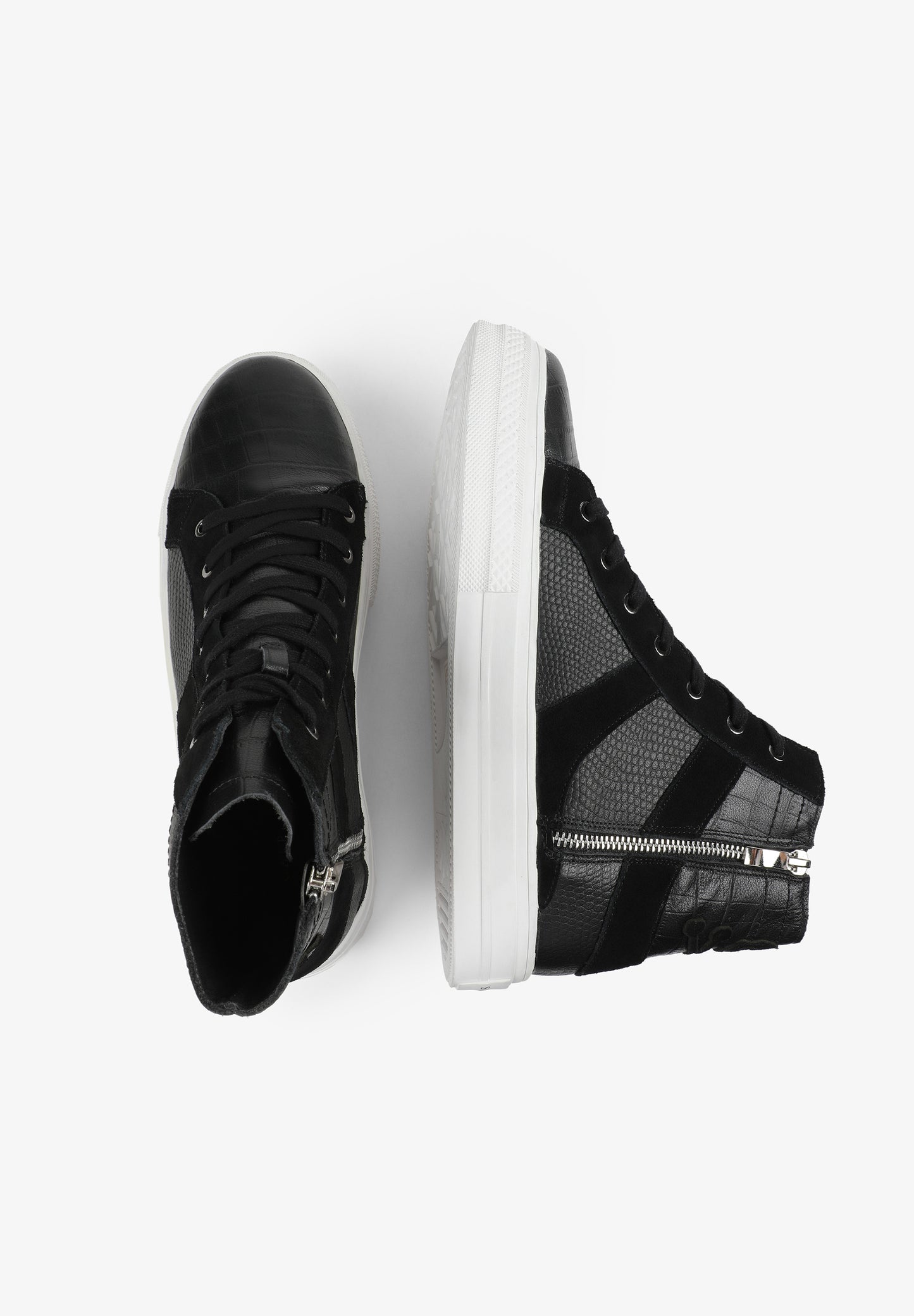 SNEAKERS ALTAS GRABADAS