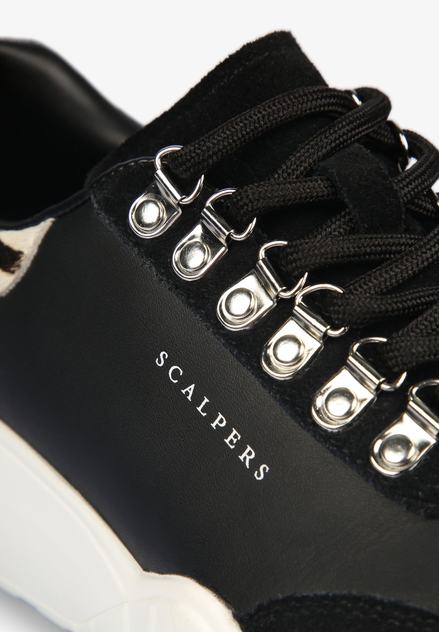 SNEAKERS SUELA ESPECIAL ANIMAL PRINT