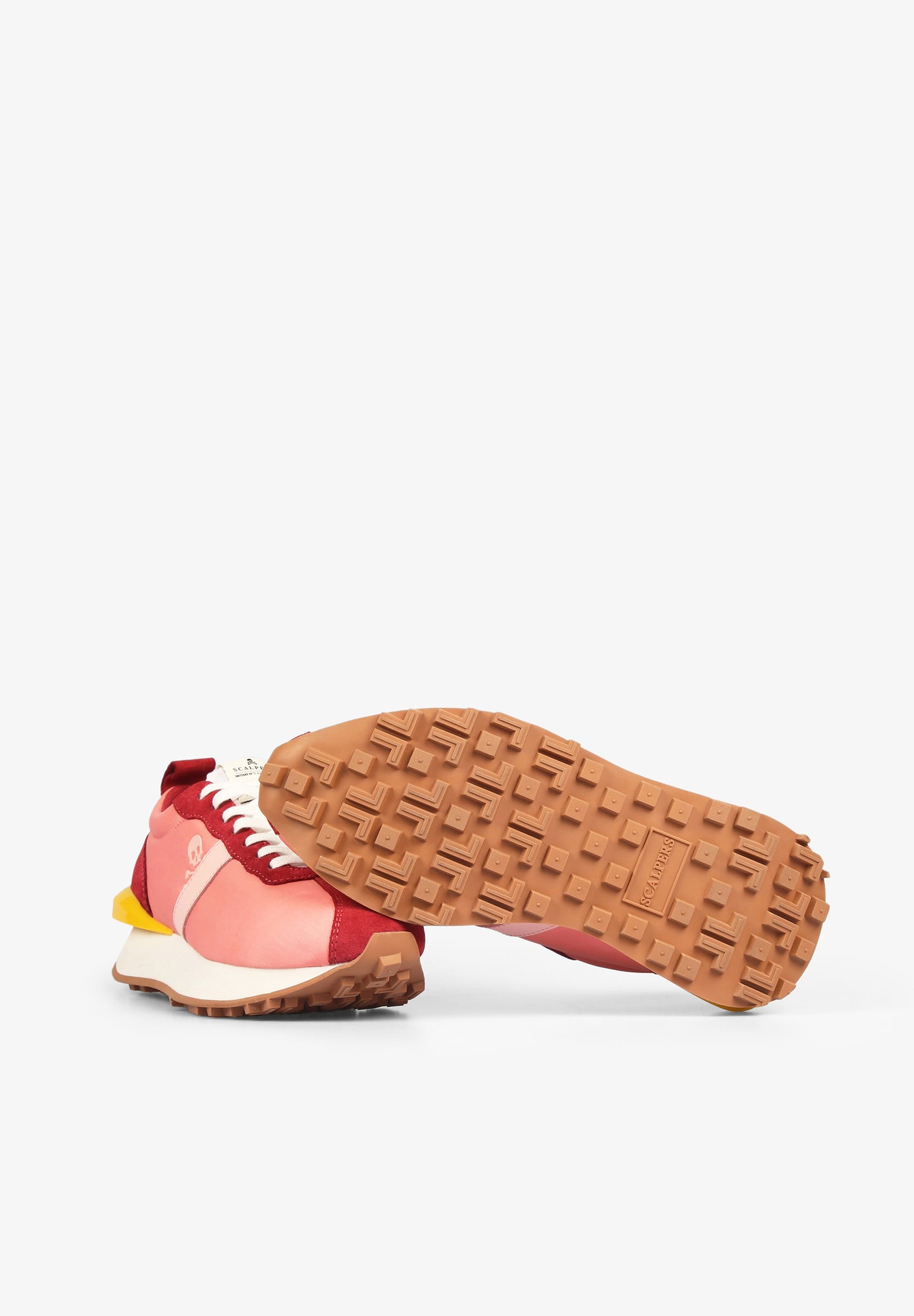 SNEAKERS ESTABILIZADOR PRONUNCIADO