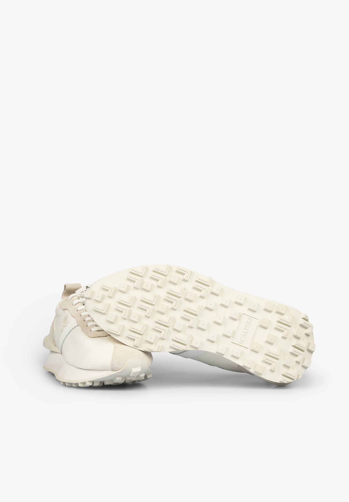 SNEAKERS ESTABILIZADOR PRONUNCIADO