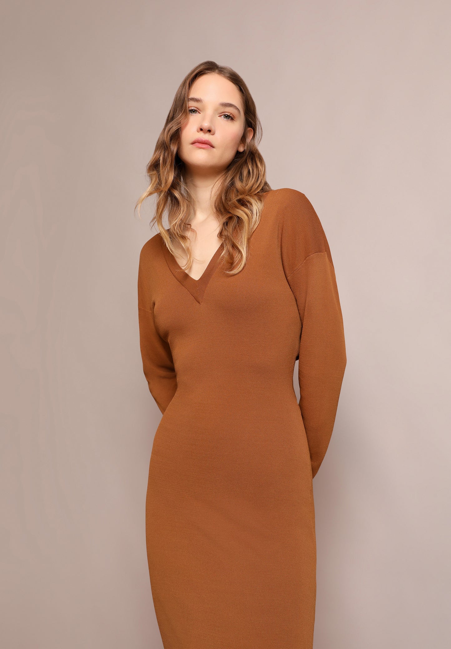 VESTIDO PUNTO LAZADA