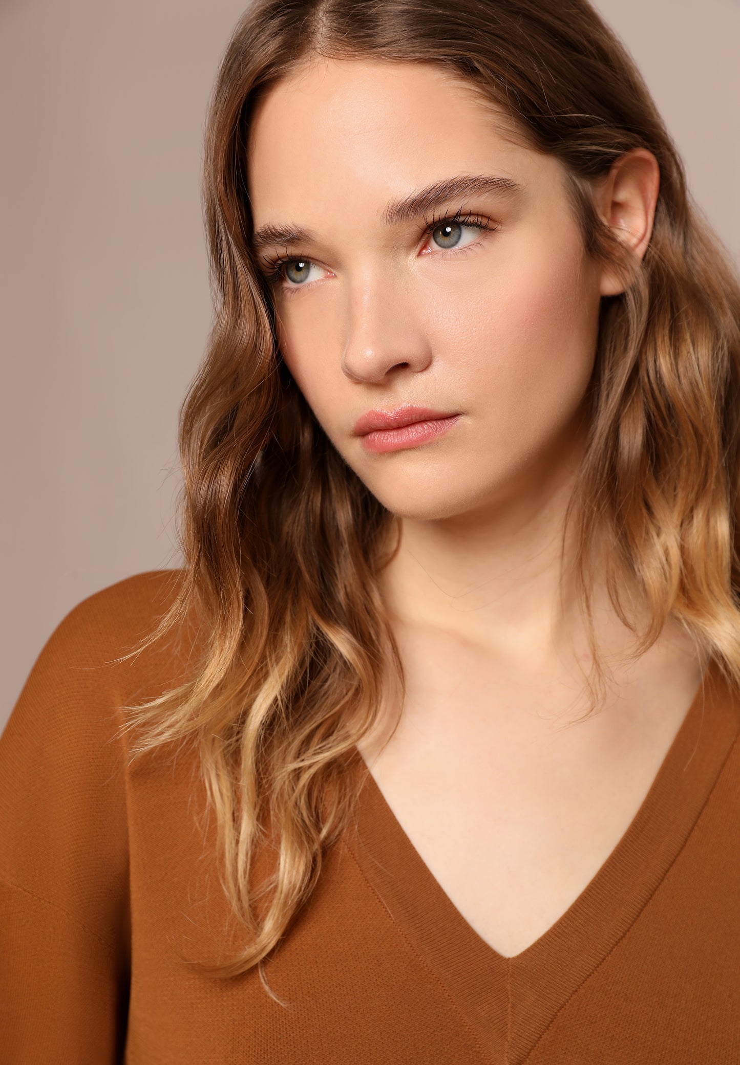 VESTIDO PUNTO LAZADA