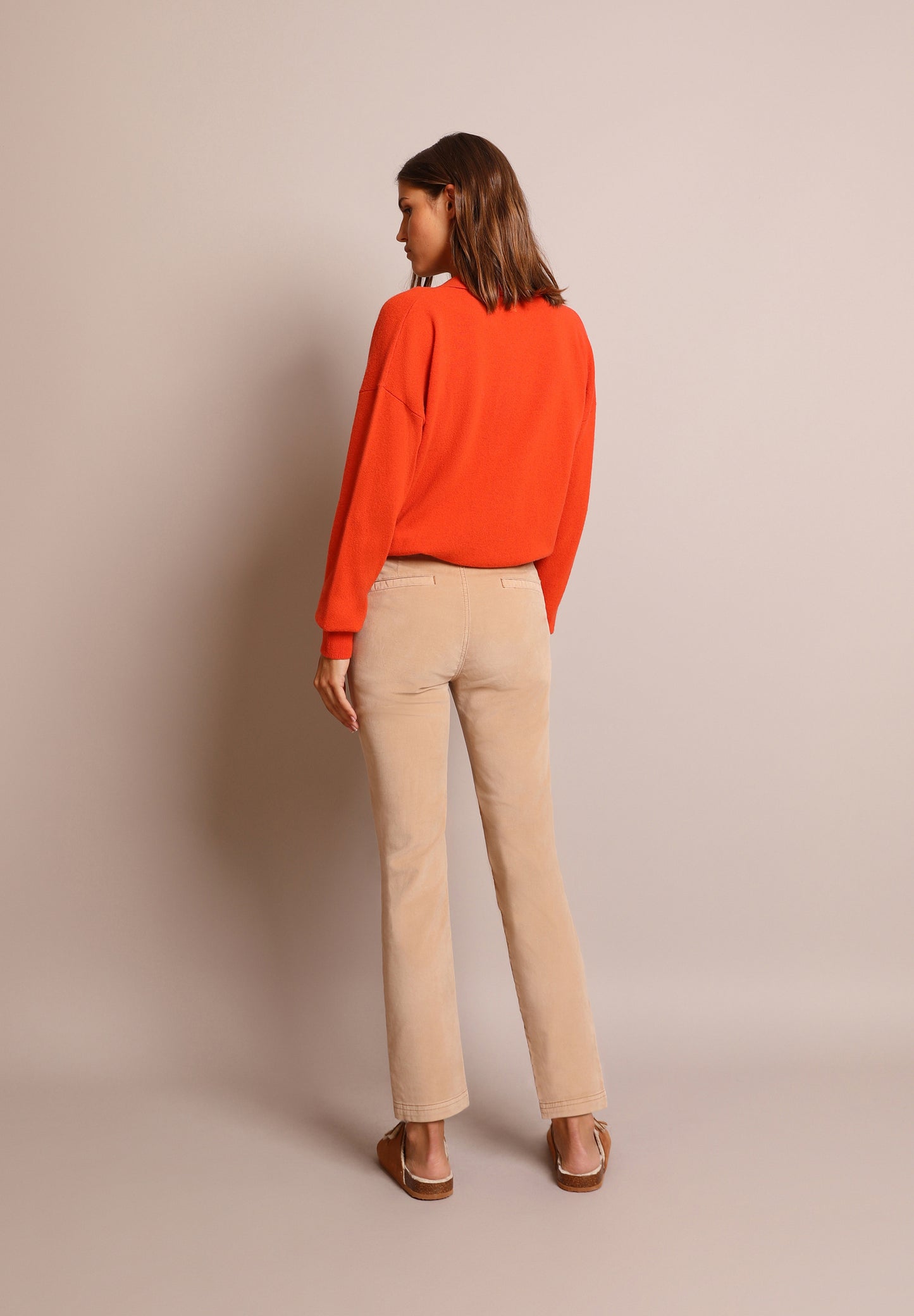 PANTALÓN CHINO PANA