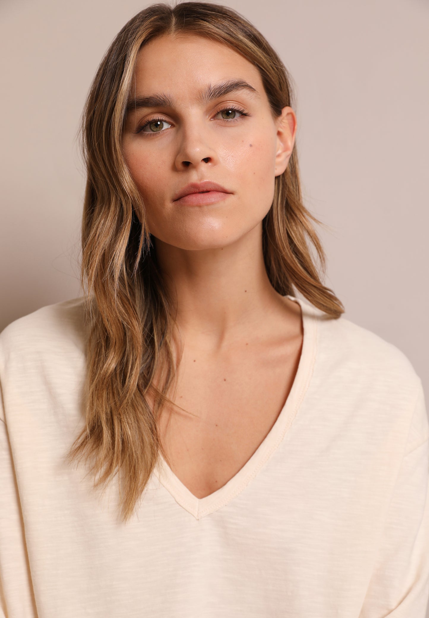 CAMISETA BÁSICA MANGA LARGA