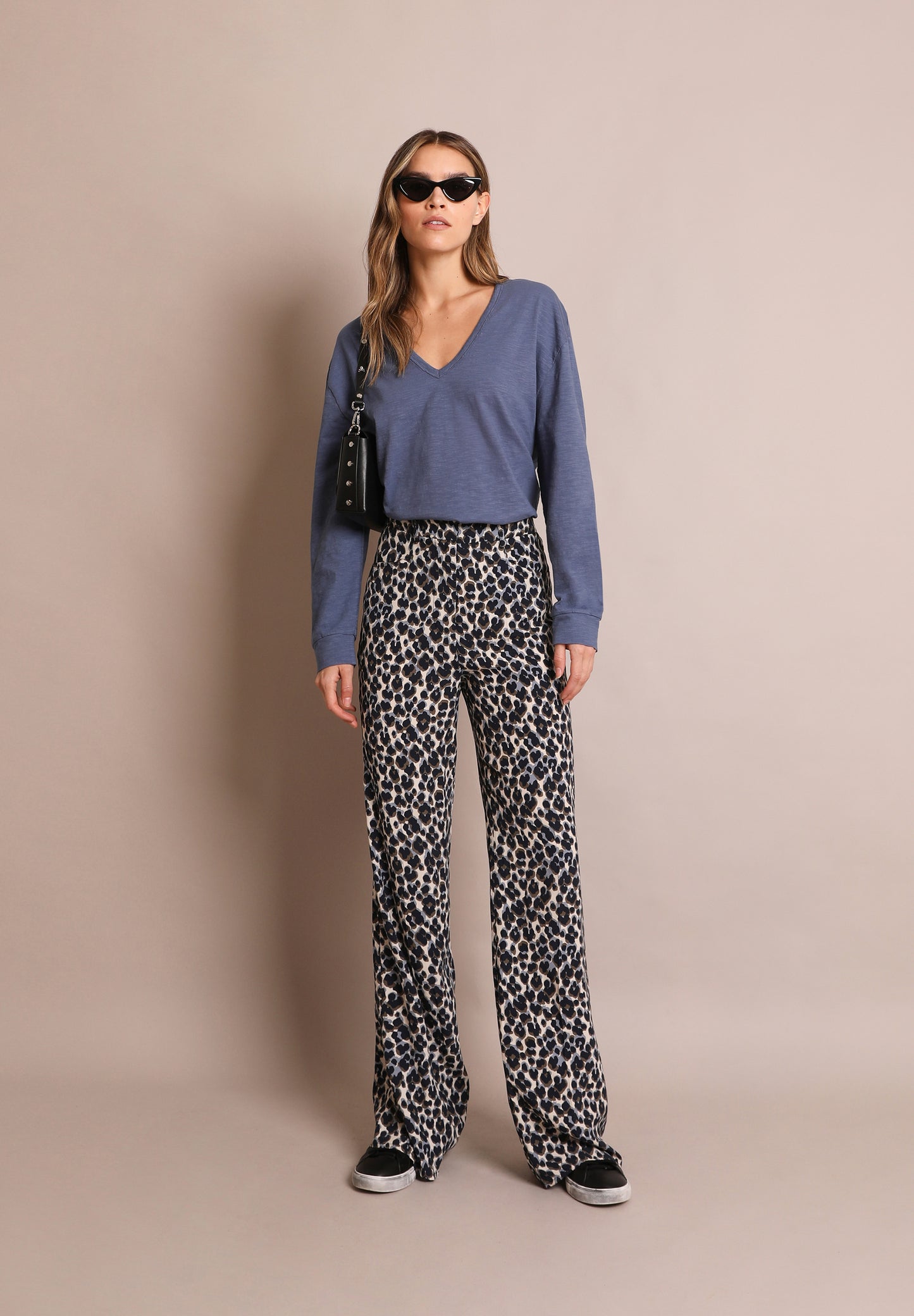 CAMISETA MANGA LARGA FLOCADA