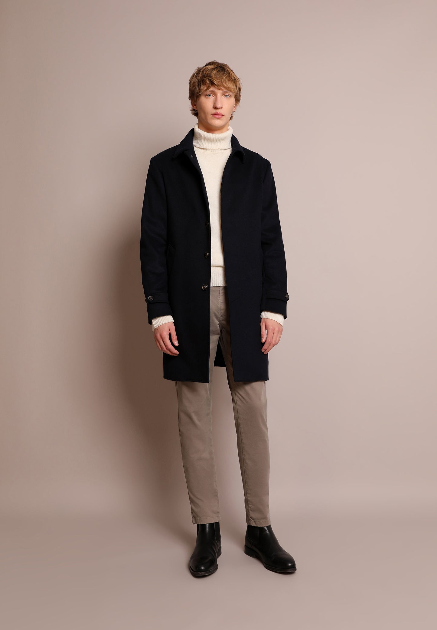 ABRIGO LANA CUELLO REDONDO