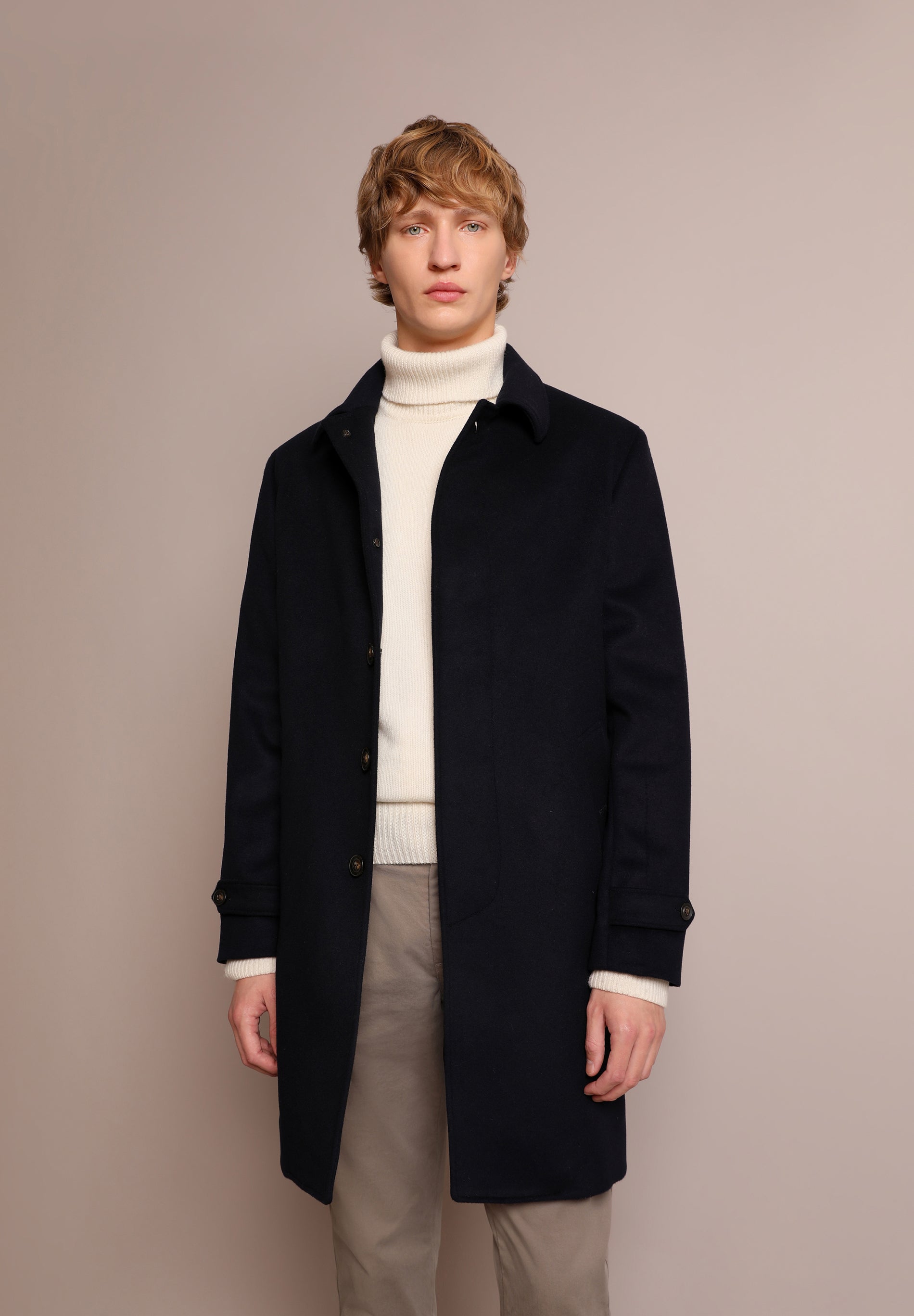 ABRIGO LANA CUELLO REDONDO