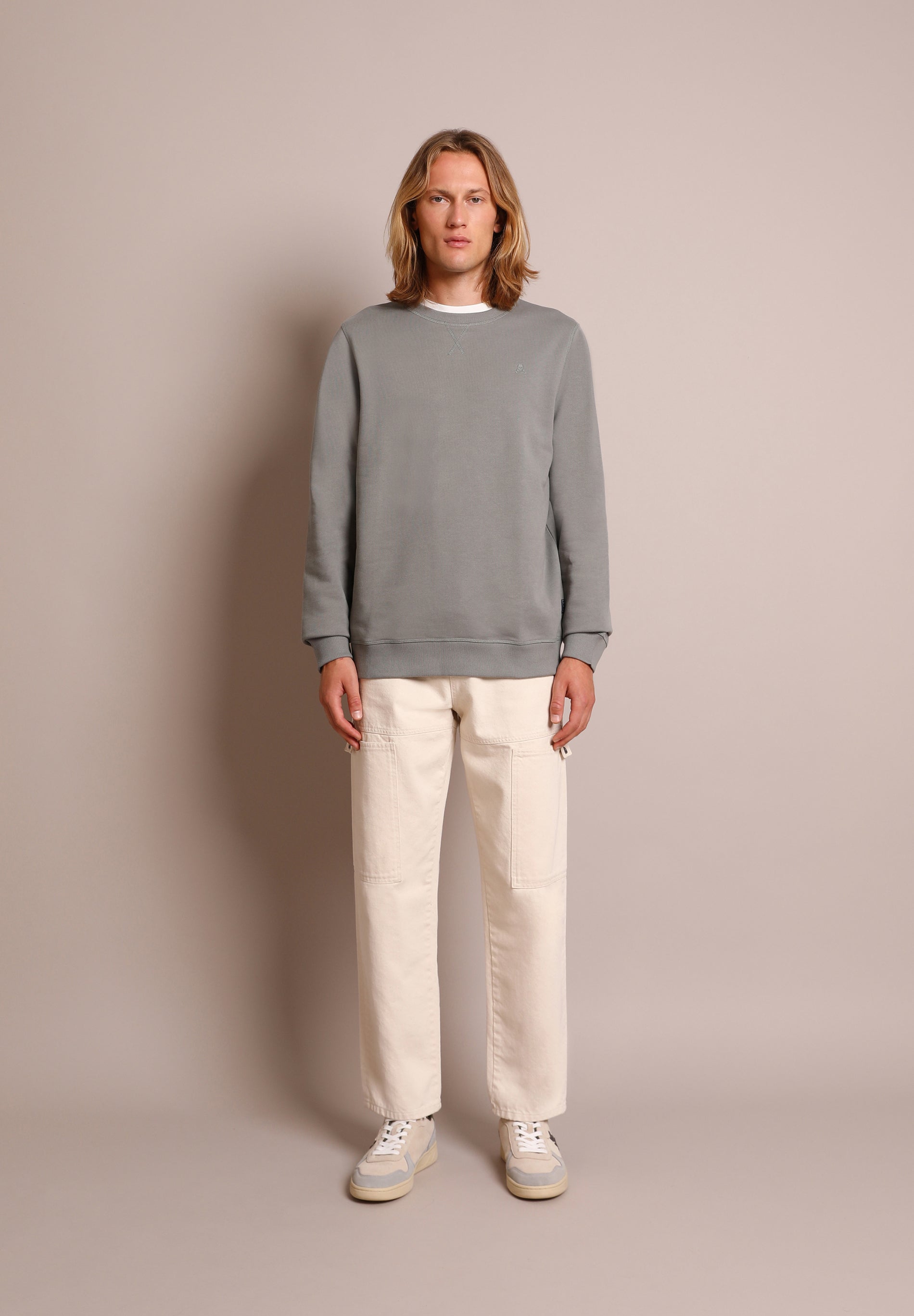 SUDADERA BÁSICA CALAVERA