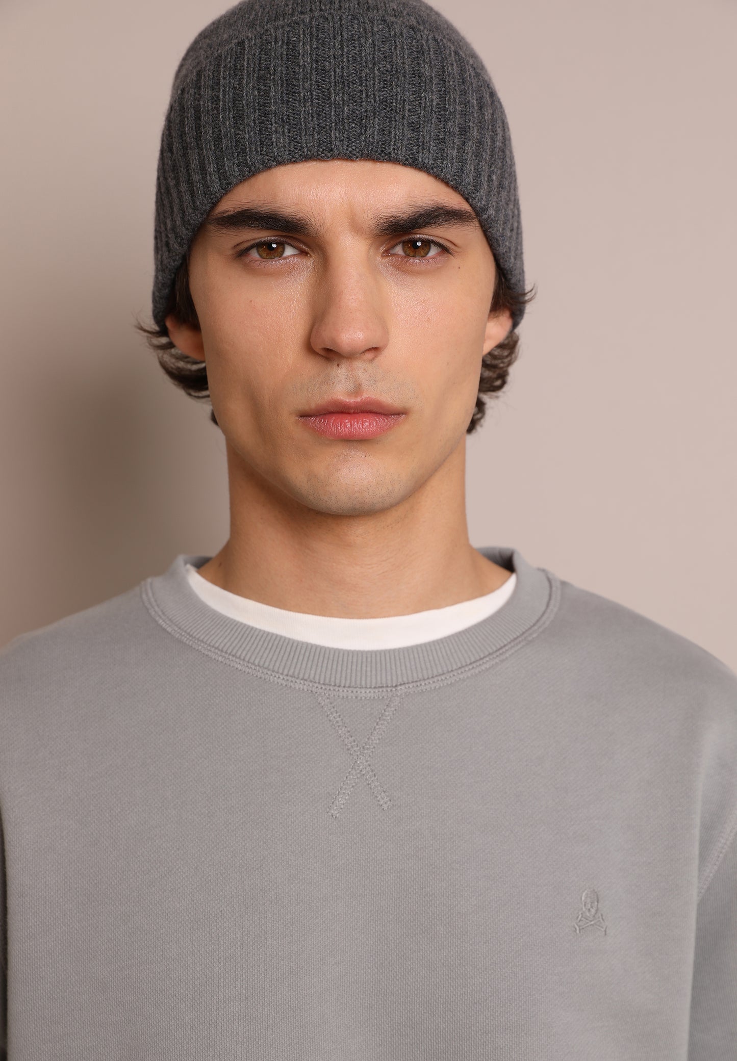 SUDADERA BÁSICA CALAVERA