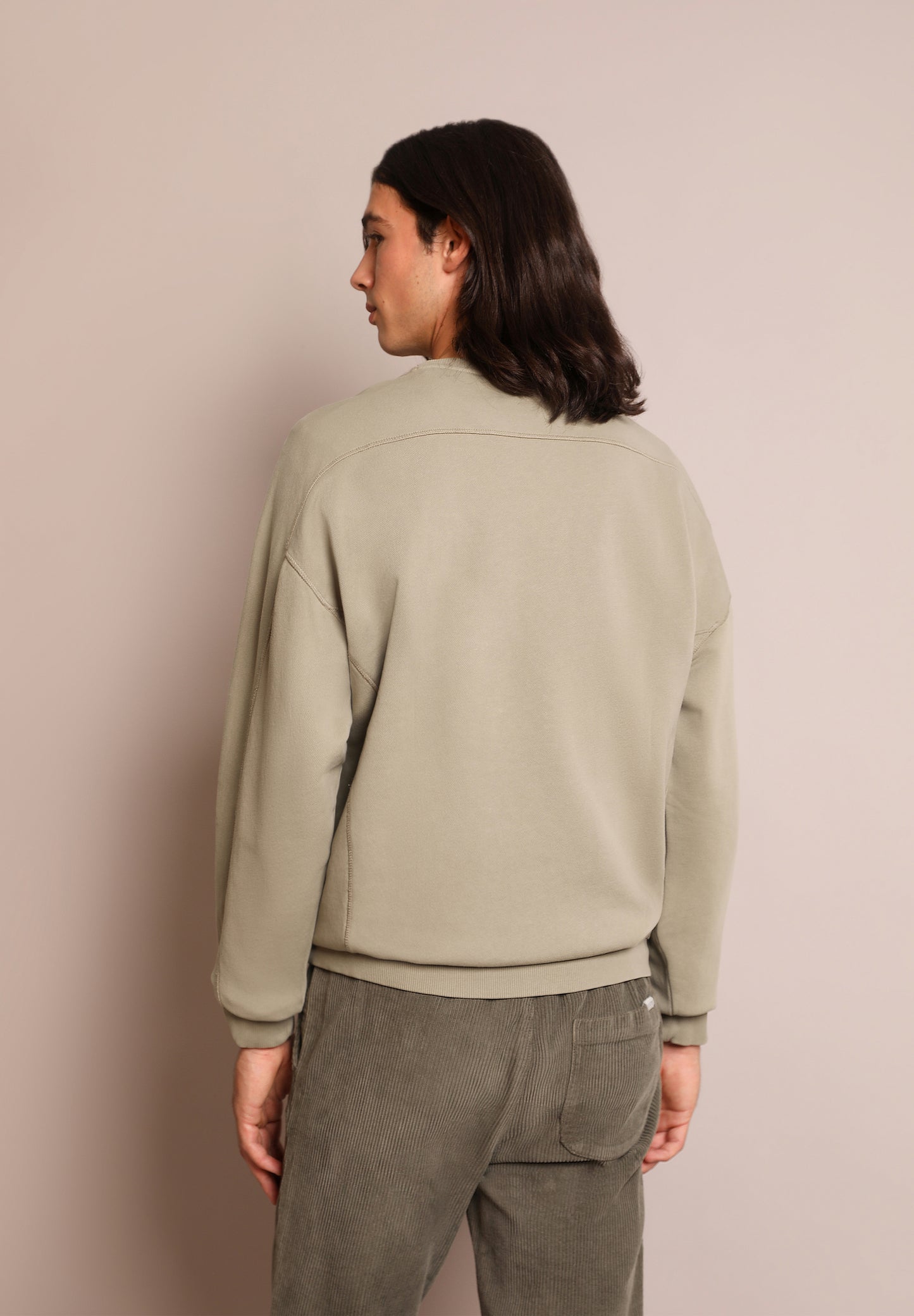 SUDADERA TIPO CANGURO