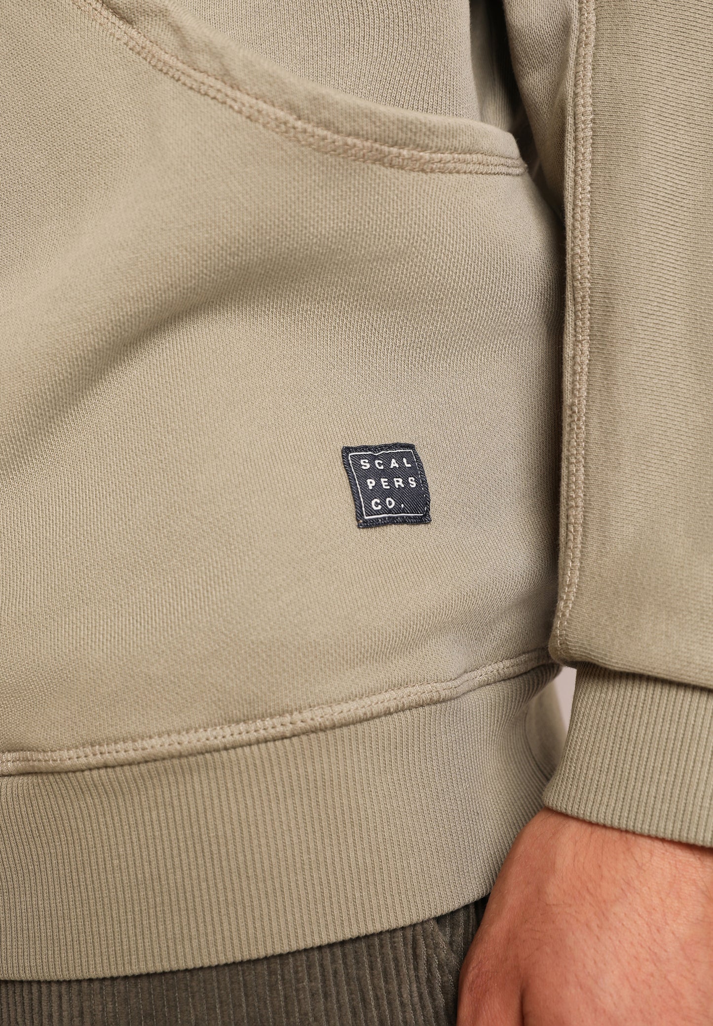 SUDADERA TIPO CANGURO