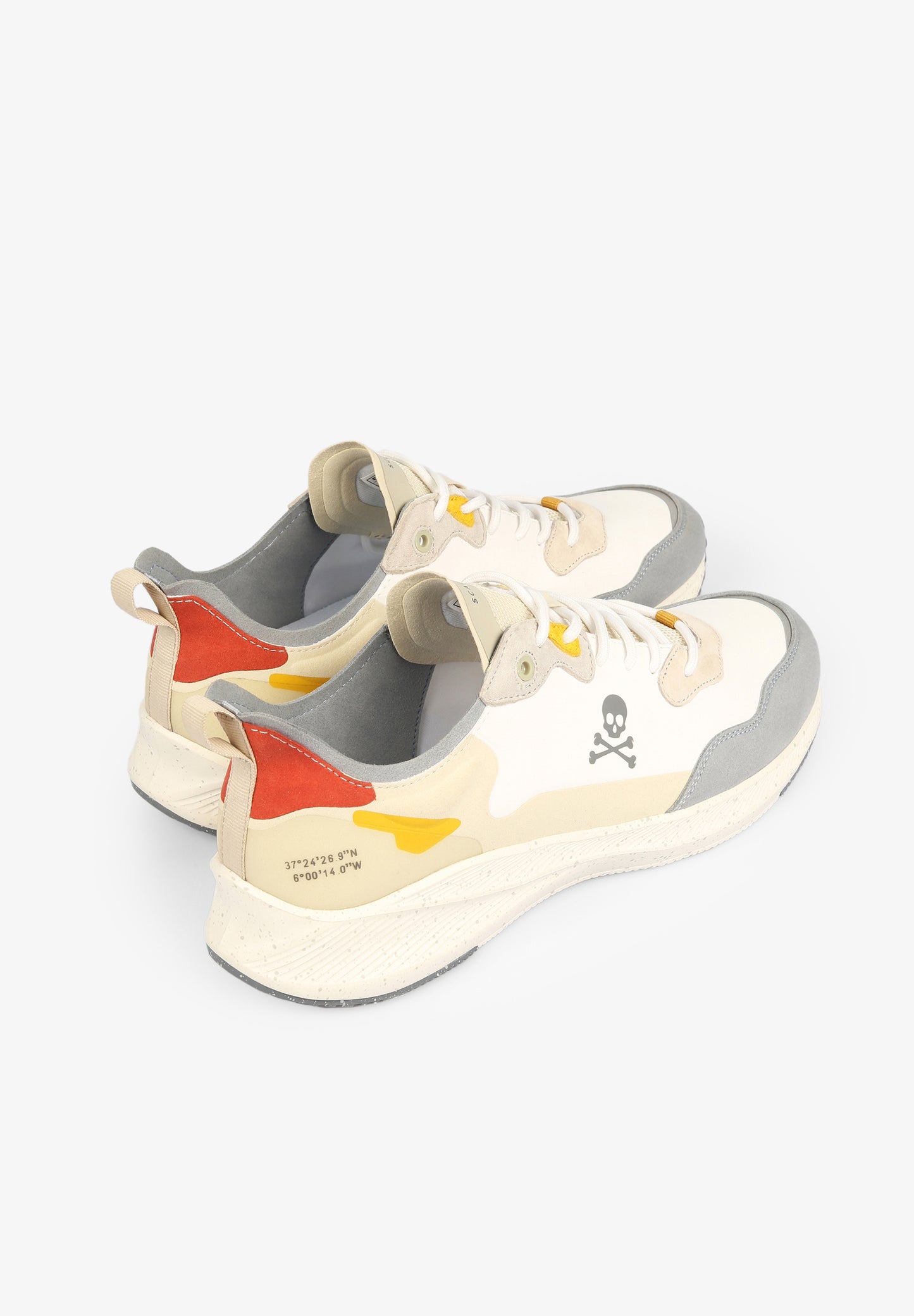 SNEAKERS TRAIL LIGERA