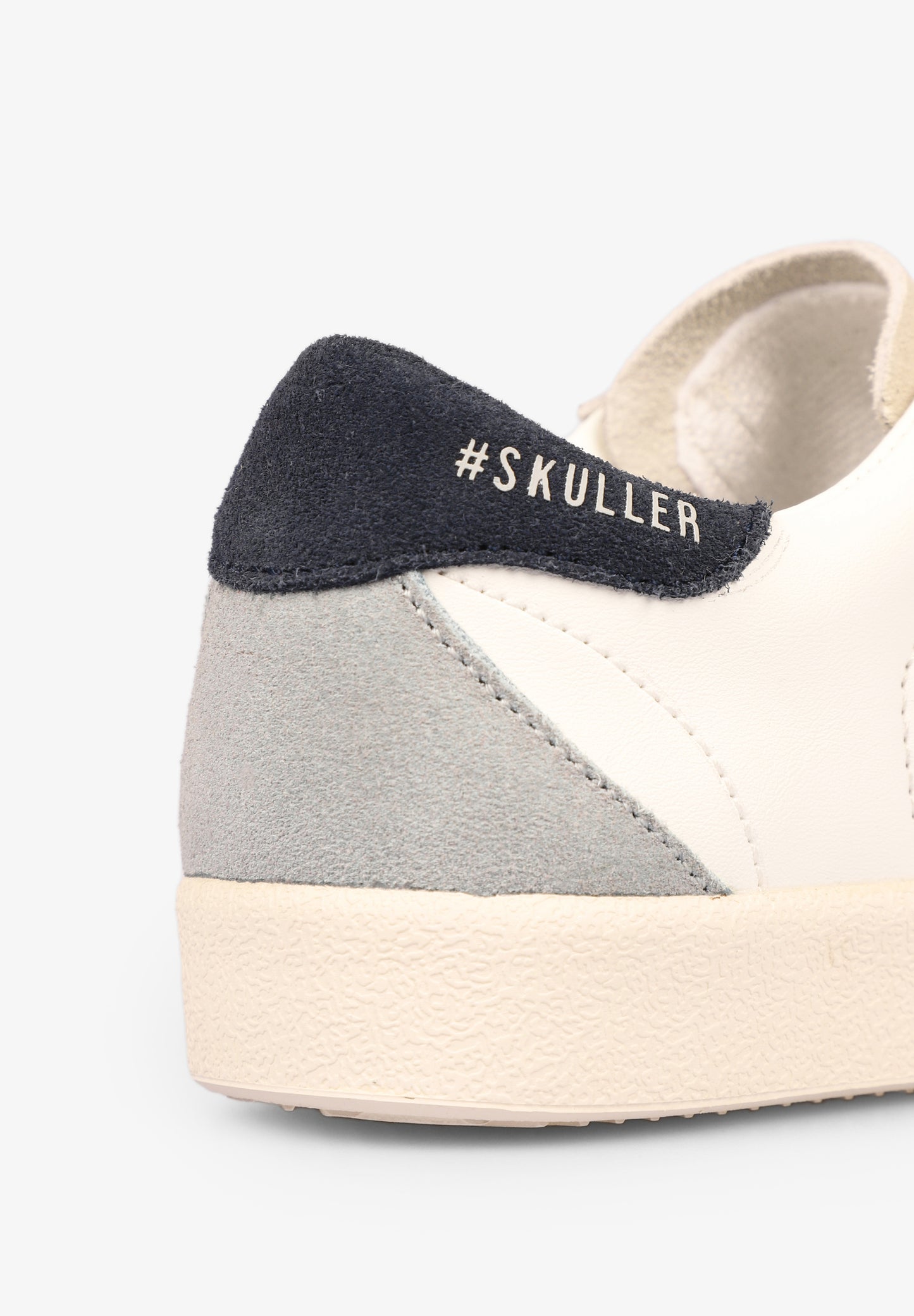 SNEAKERS BAJAS CALAVERA