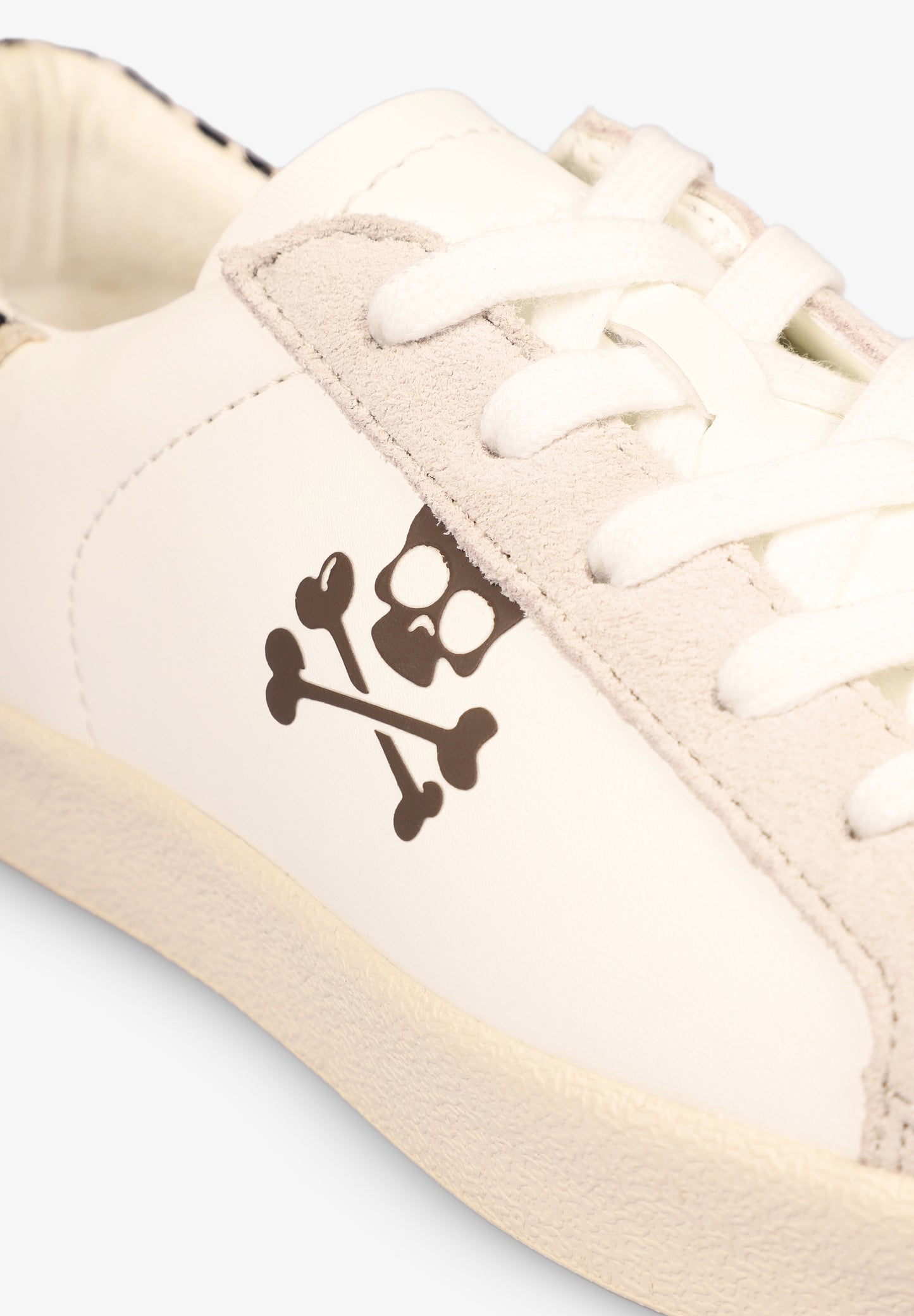 SNEAKERS BAJAS ANIMAL PRINT