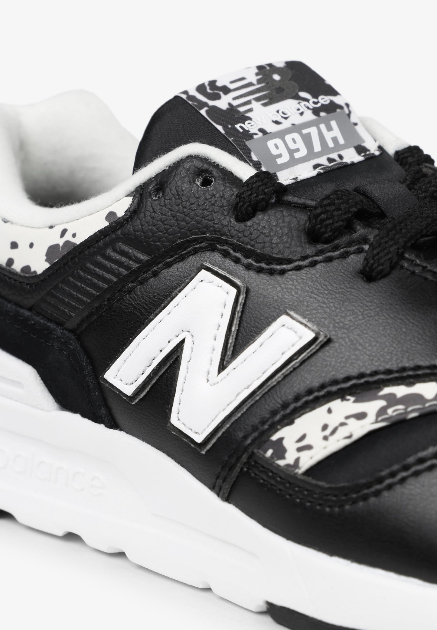 NEW BALANCE | SNEAKERS 997 HERITAGE V1 ANIMAL PRINT MUJER