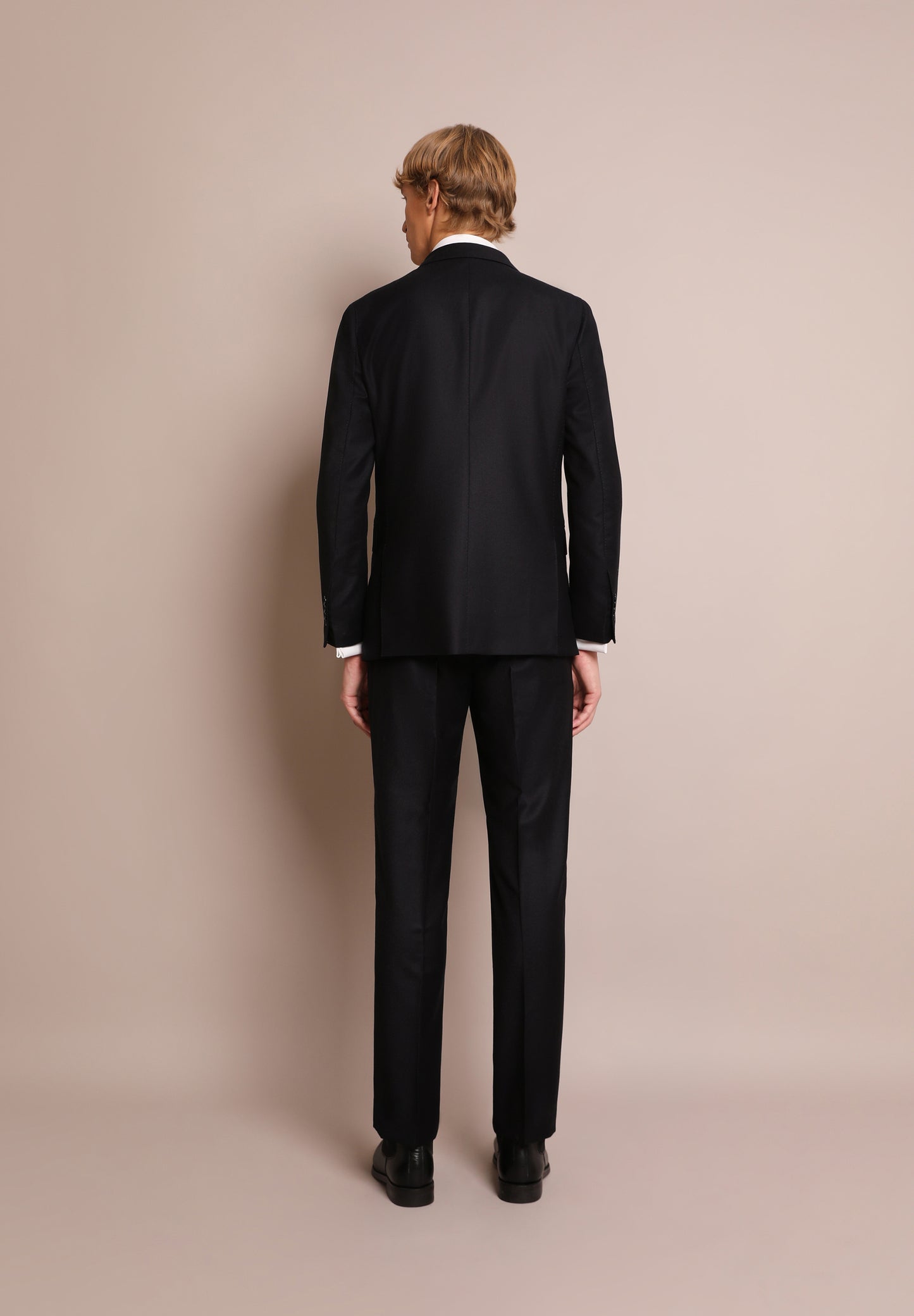 TRAJE PREMIUM AZUL MARINO PUNTA DE LANZA