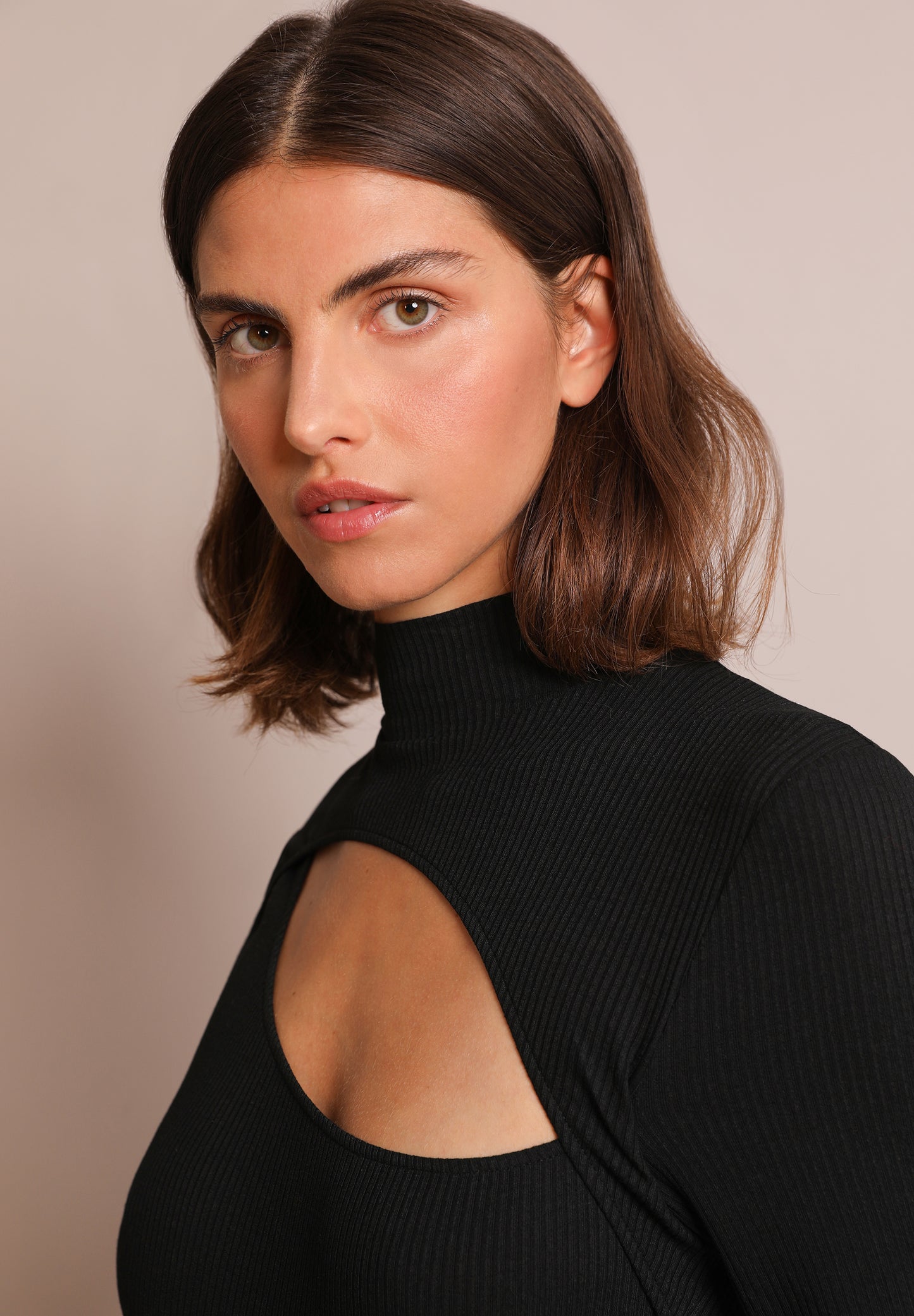 TOP ABERTURA CUELLO PERKINS