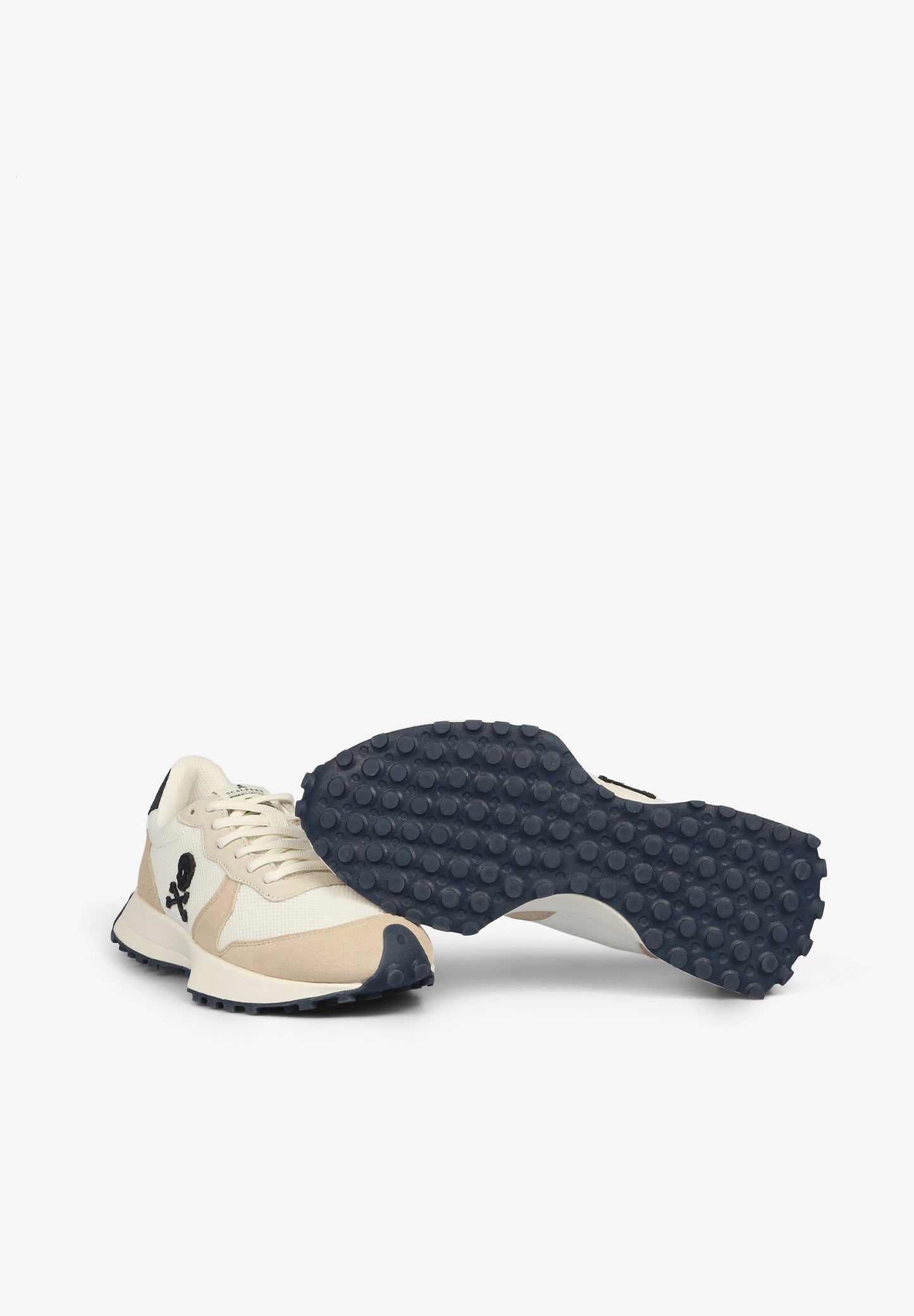 SNEAKERS CALAVERA INSIGNIA