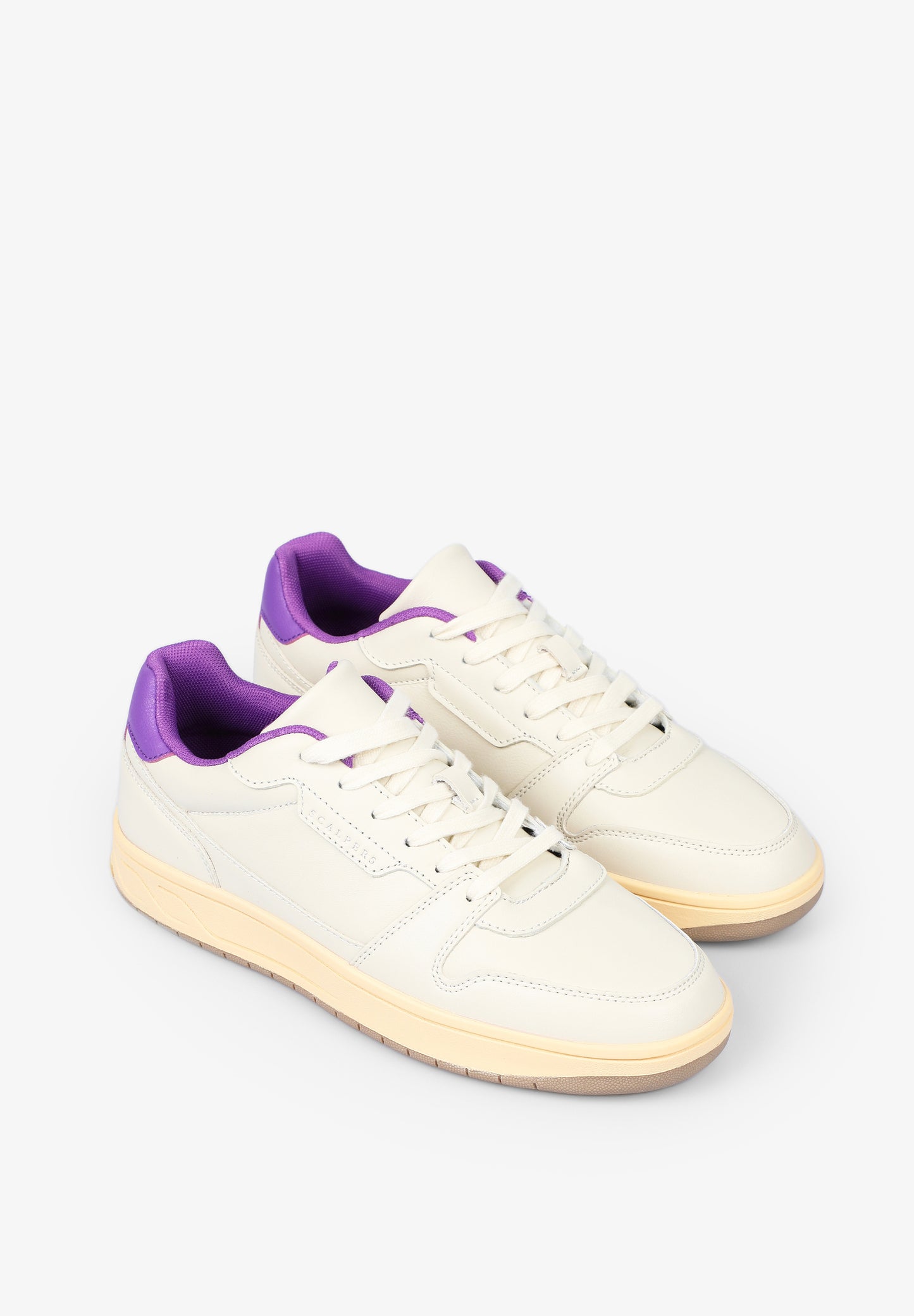 SNEAKERS DETALLE TALÓN