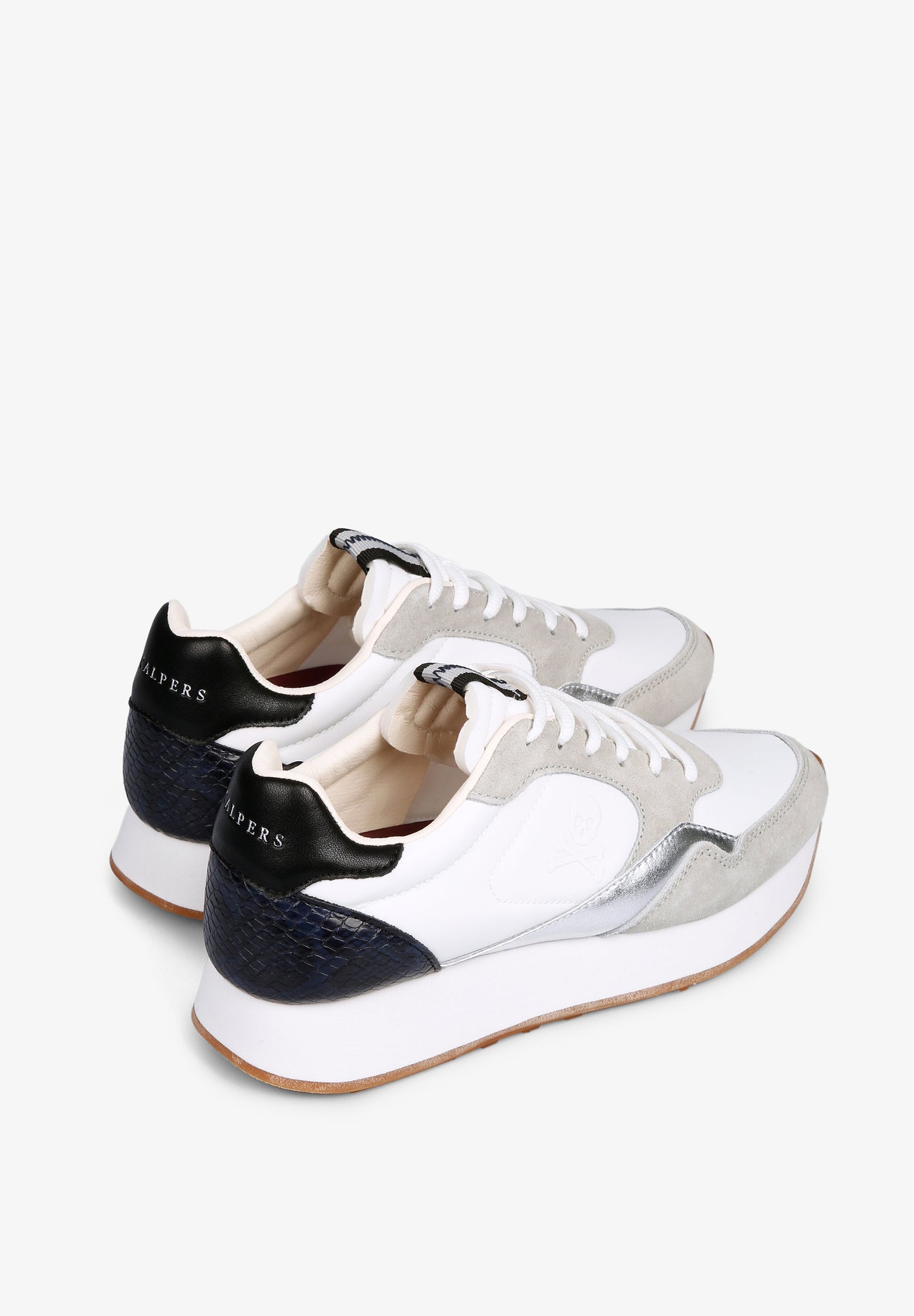 SNEAKERS METALIZADA SUELA PRONUNCIADA