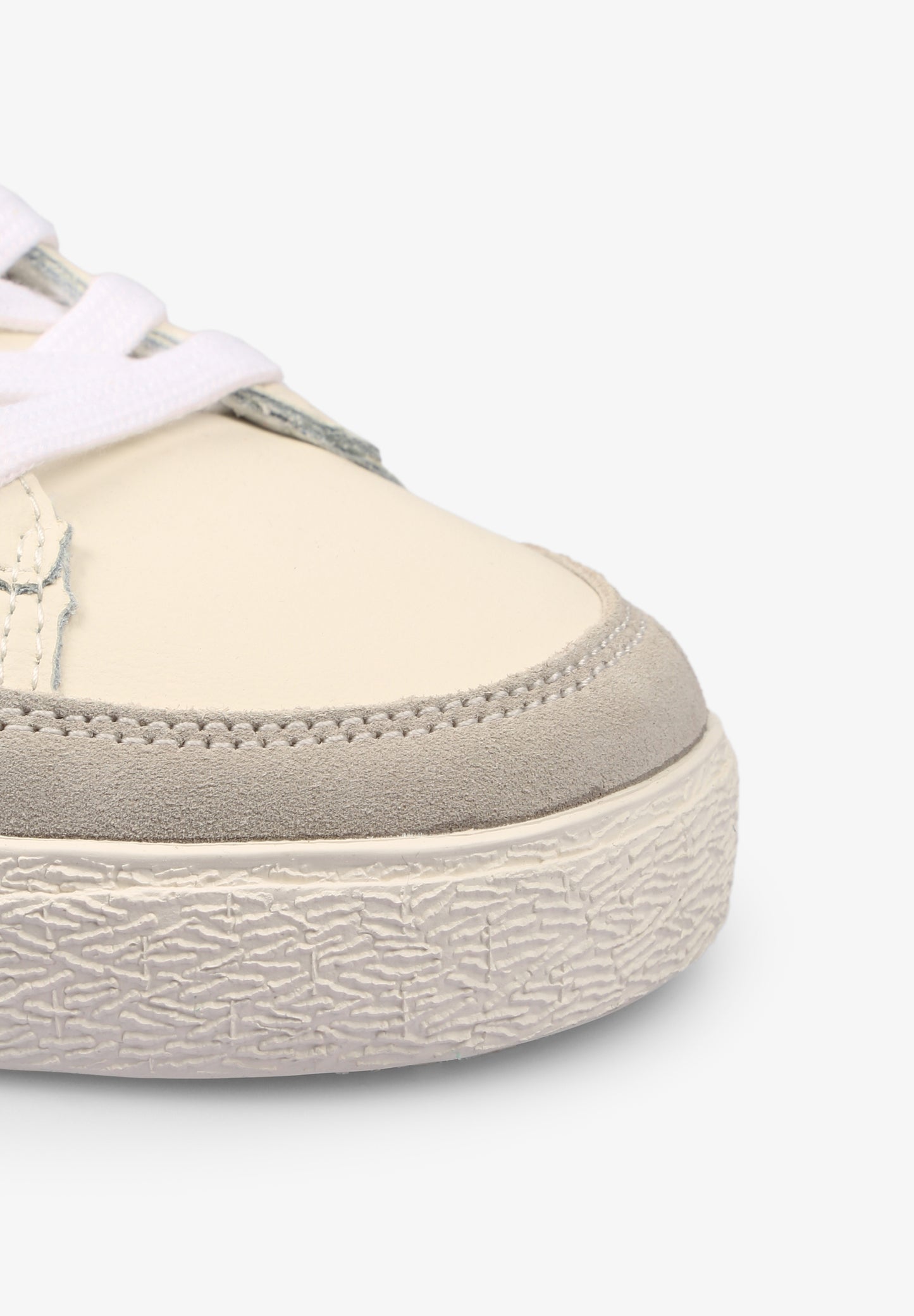 SNEAKERS BAJAS CONTRASTE