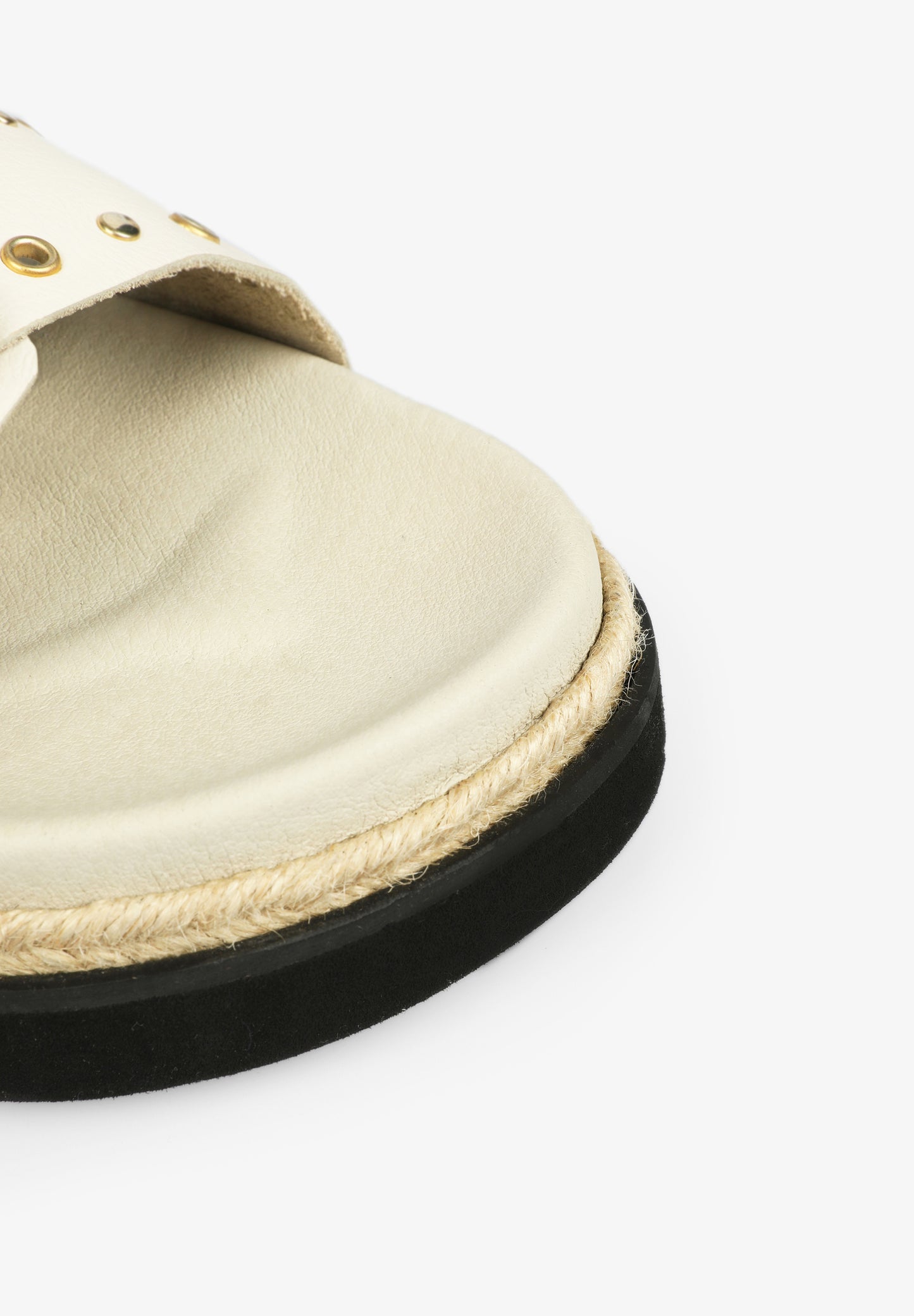 SANDALIAS HEBILLAS TACHUELAS