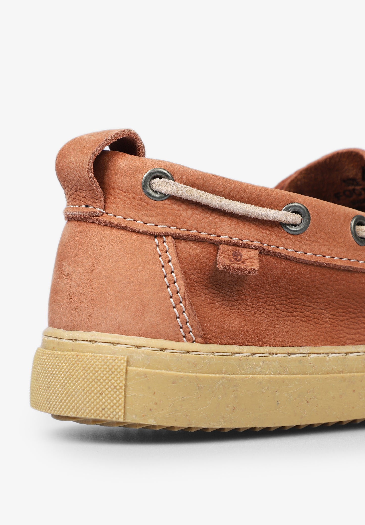 ZAPATOS NÁUTICOS SUELA PRONUNCIADA