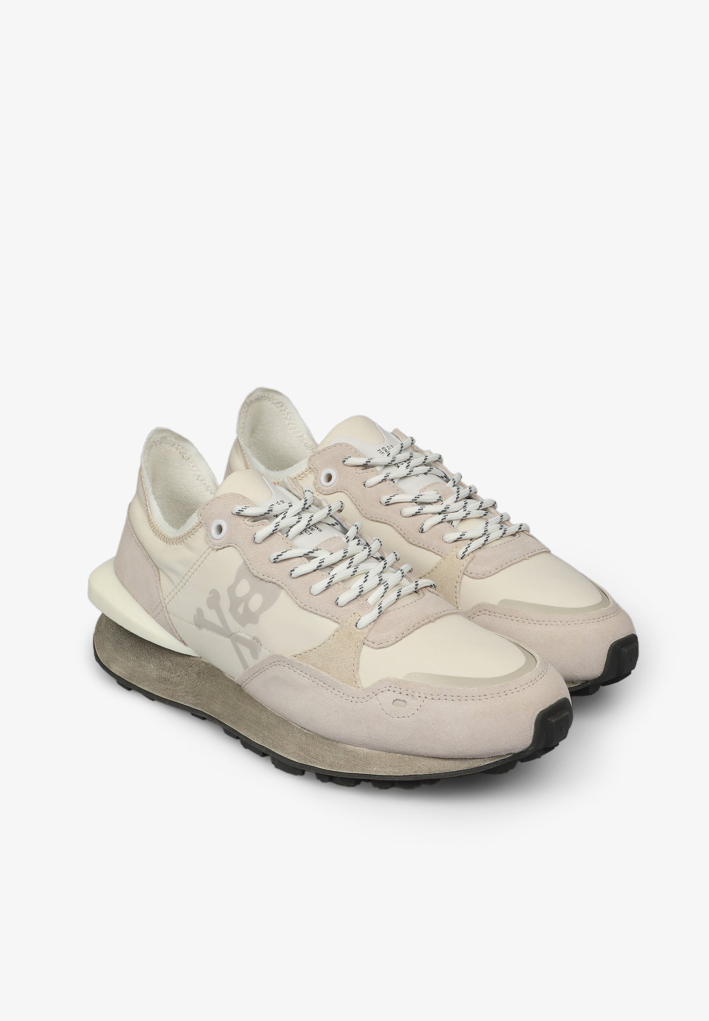 SNEAKERS CALAVERA ESTABILIZADOR