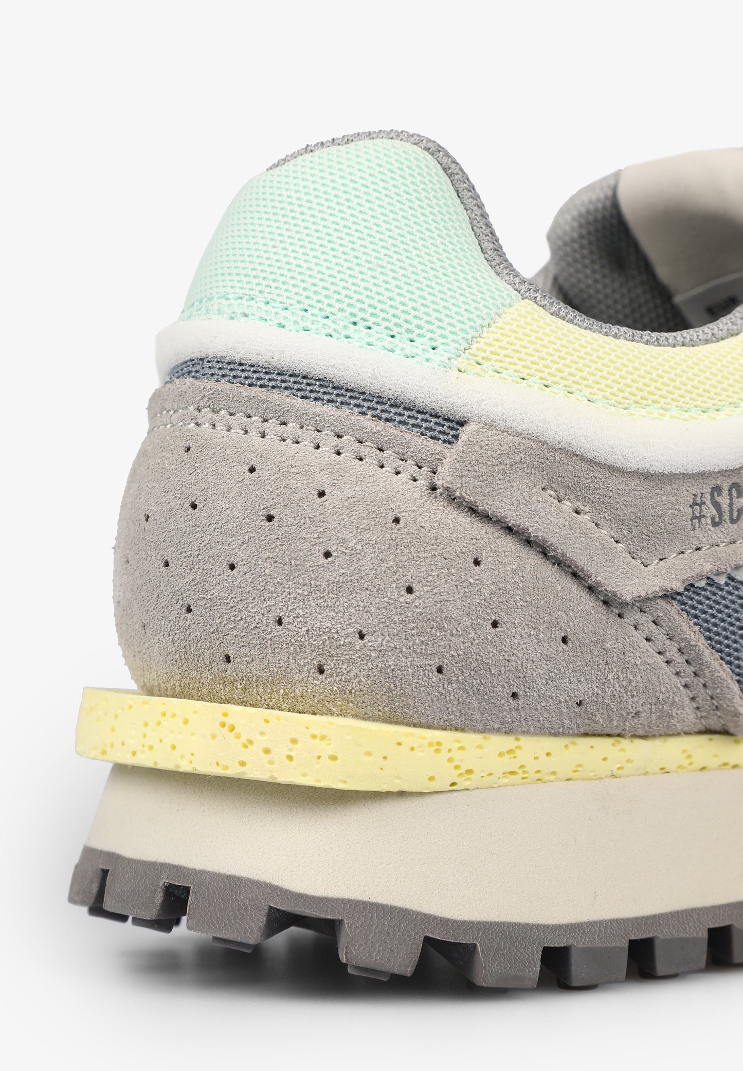 SNEAKERS SUELA DENTADA