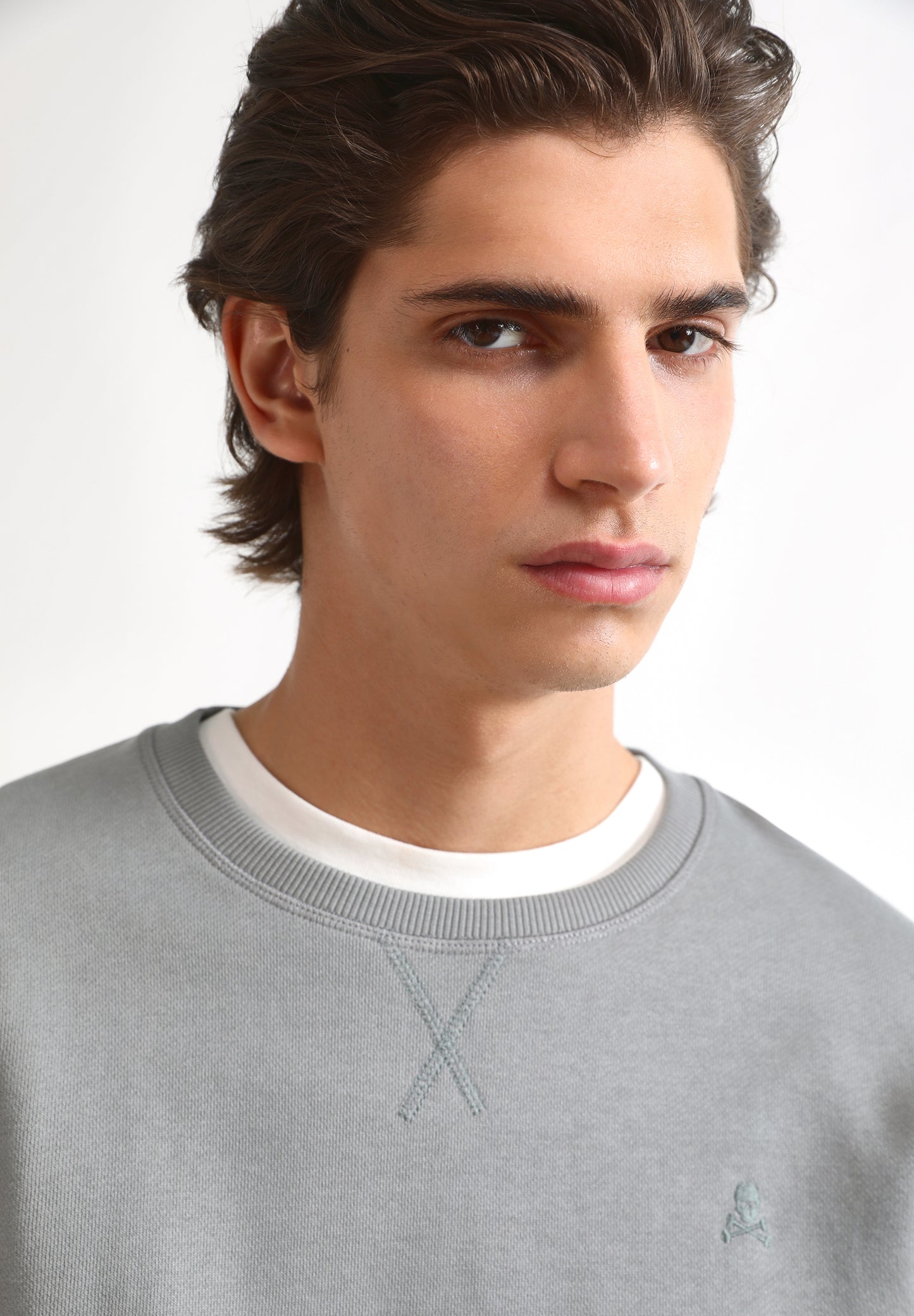 SUDADERA BÁSICA CALAVERA