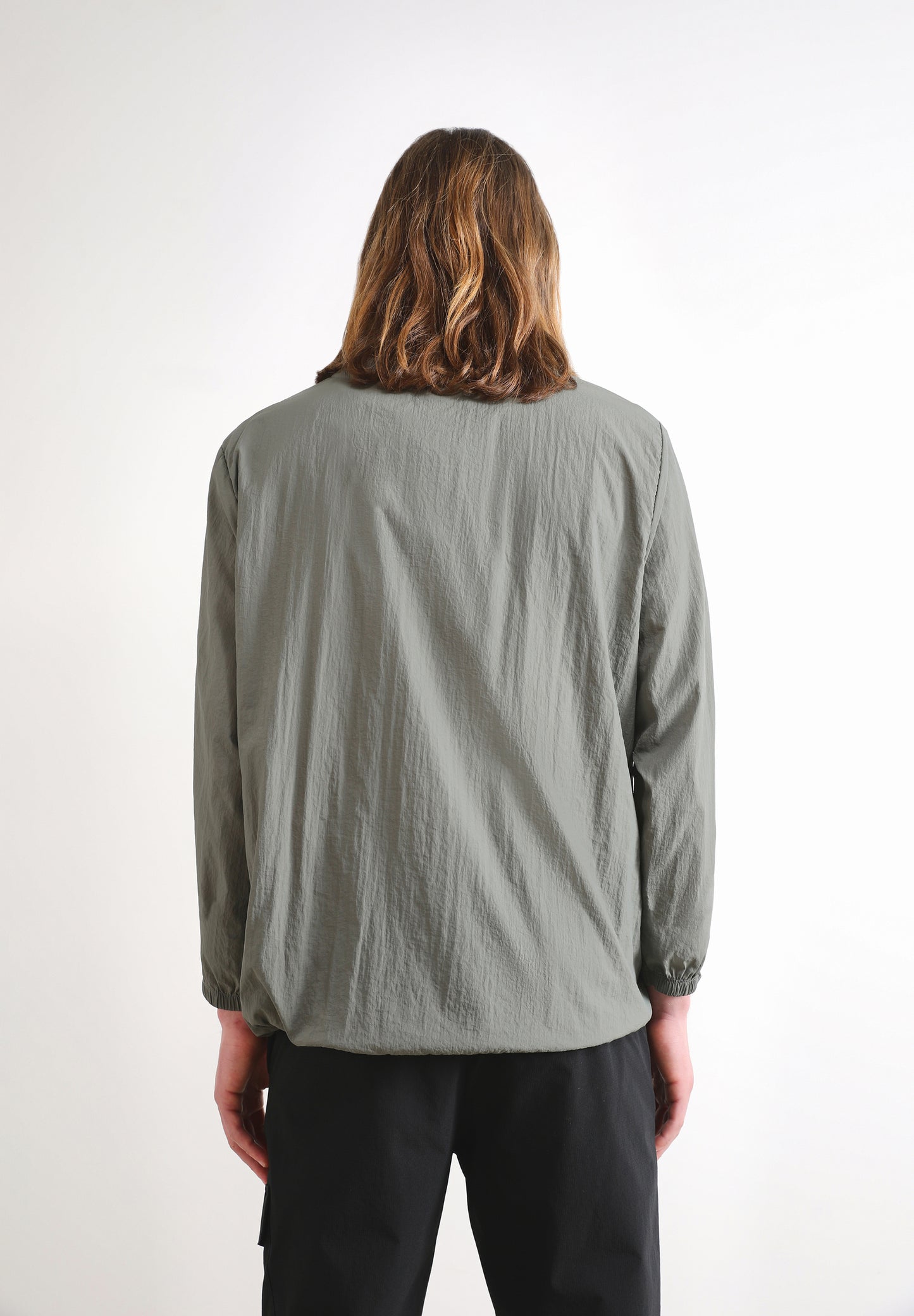 SUDADERA PREMIUM LIGERA TÉCNICA