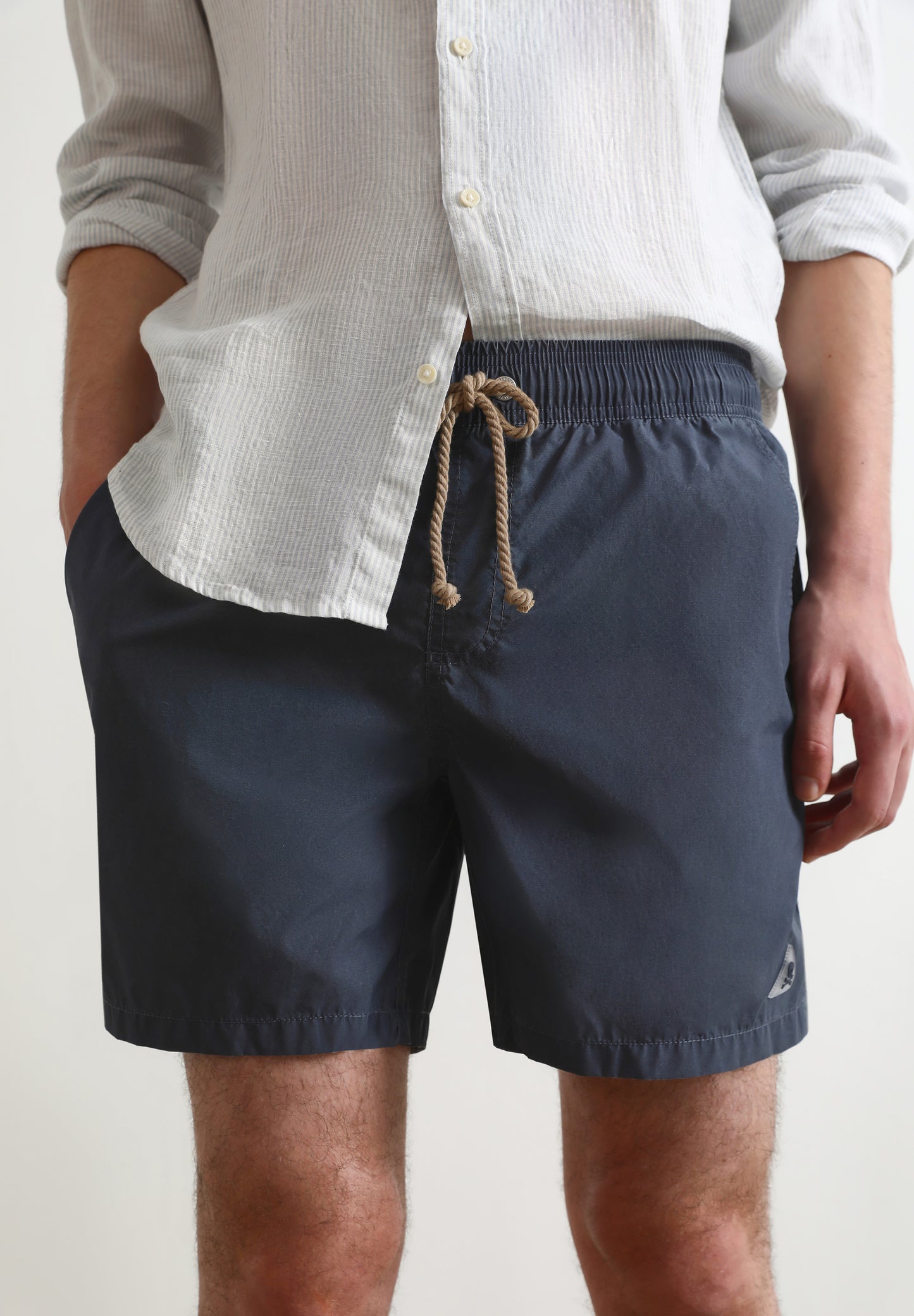 BAÑADOR LAVADO CALAVERA BORDADA