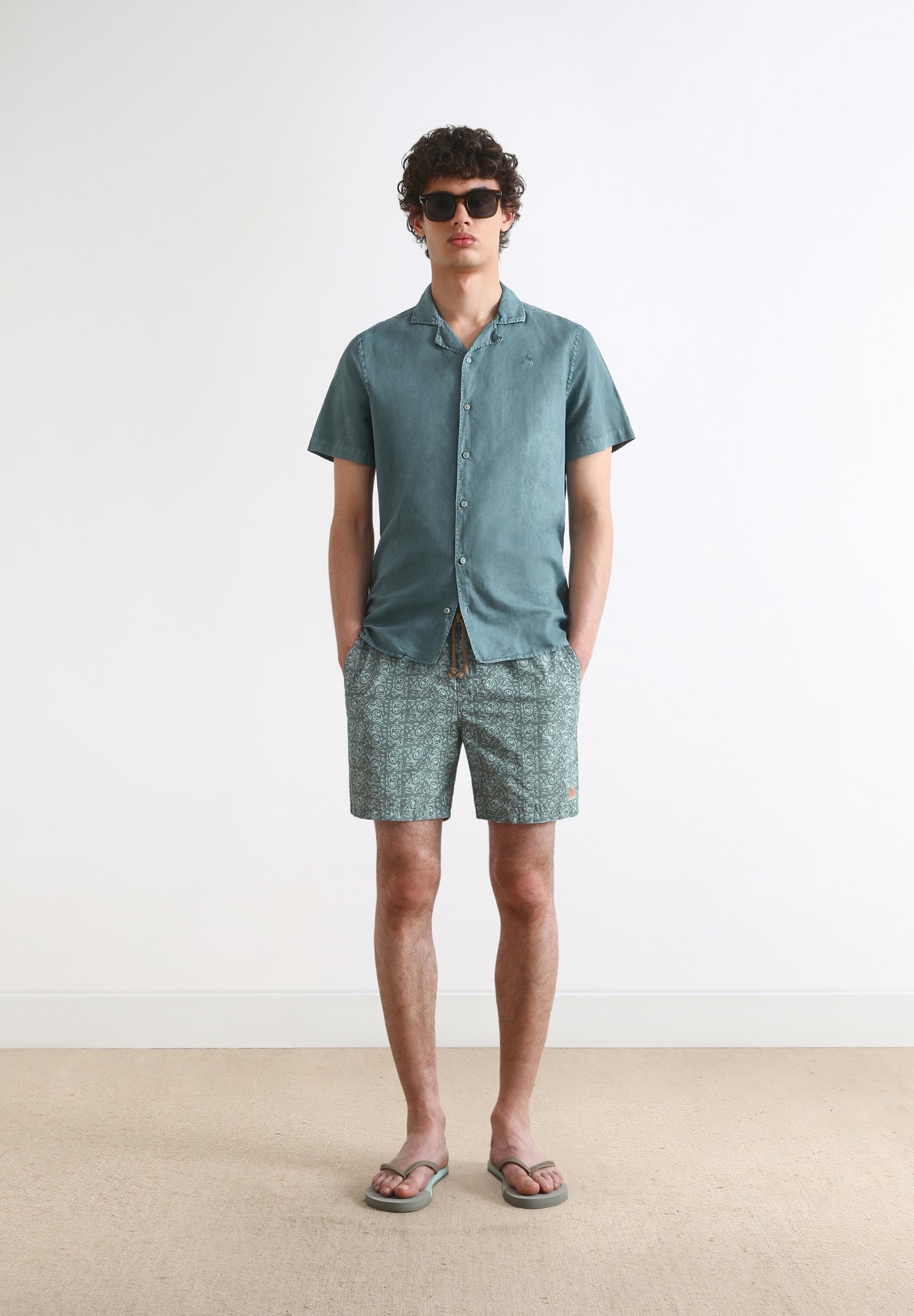 BAÑADOR DIBUJO CALAVERAS