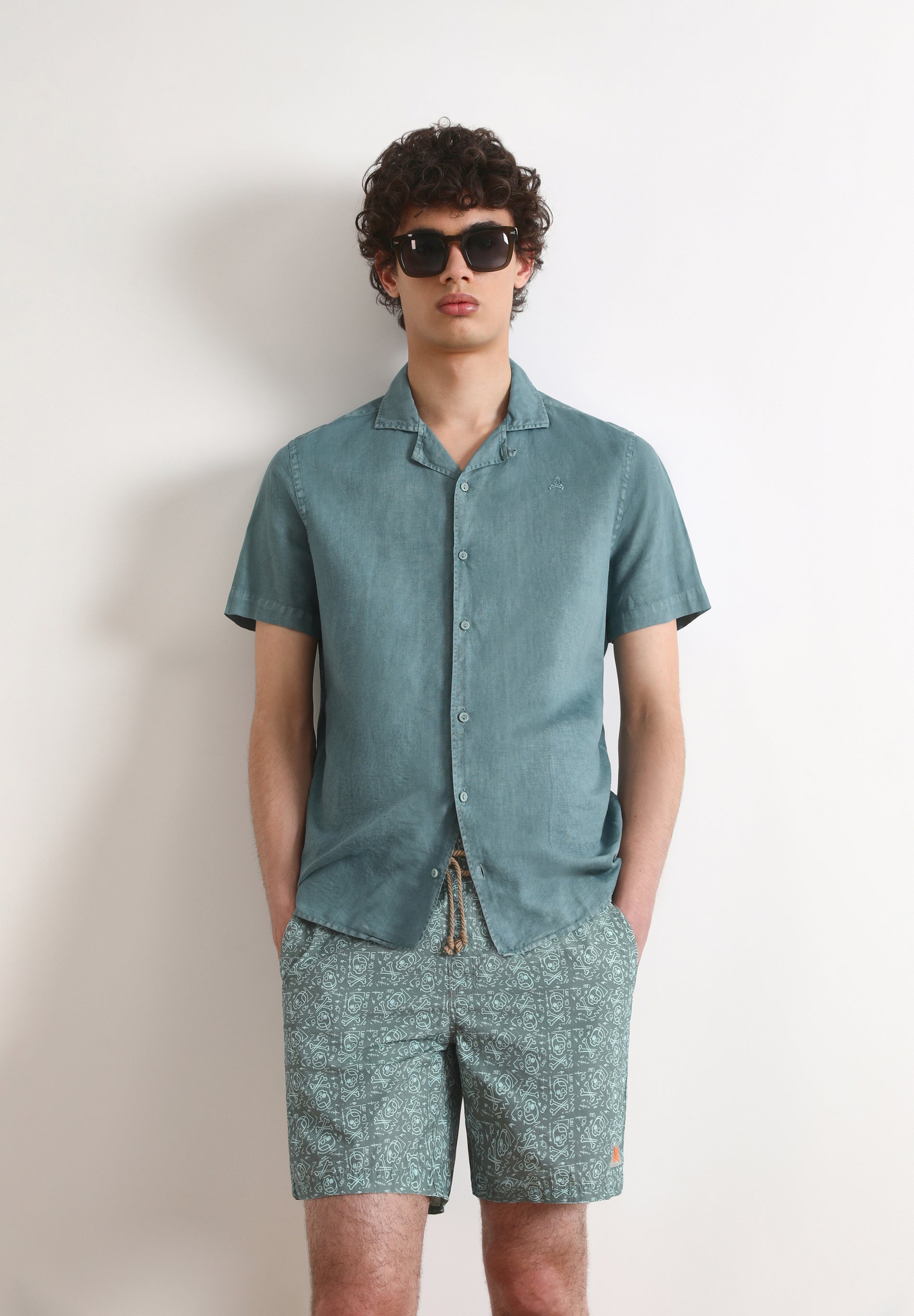 BAÑADOR DIBUJO CALAVERAS