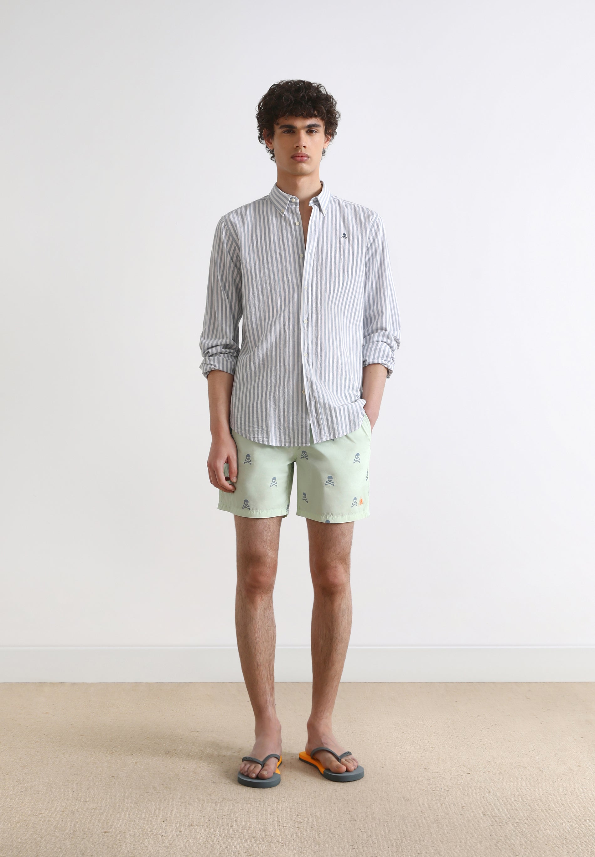 BAÑADOR CALAVERAS CONTRASTE