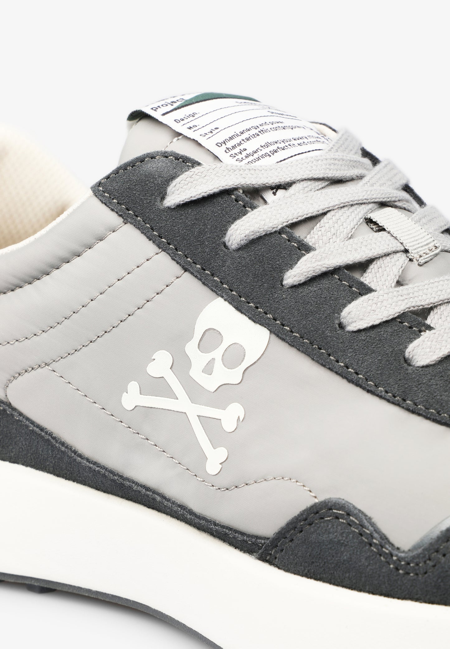 SNEAKERS SUELA DENTADA