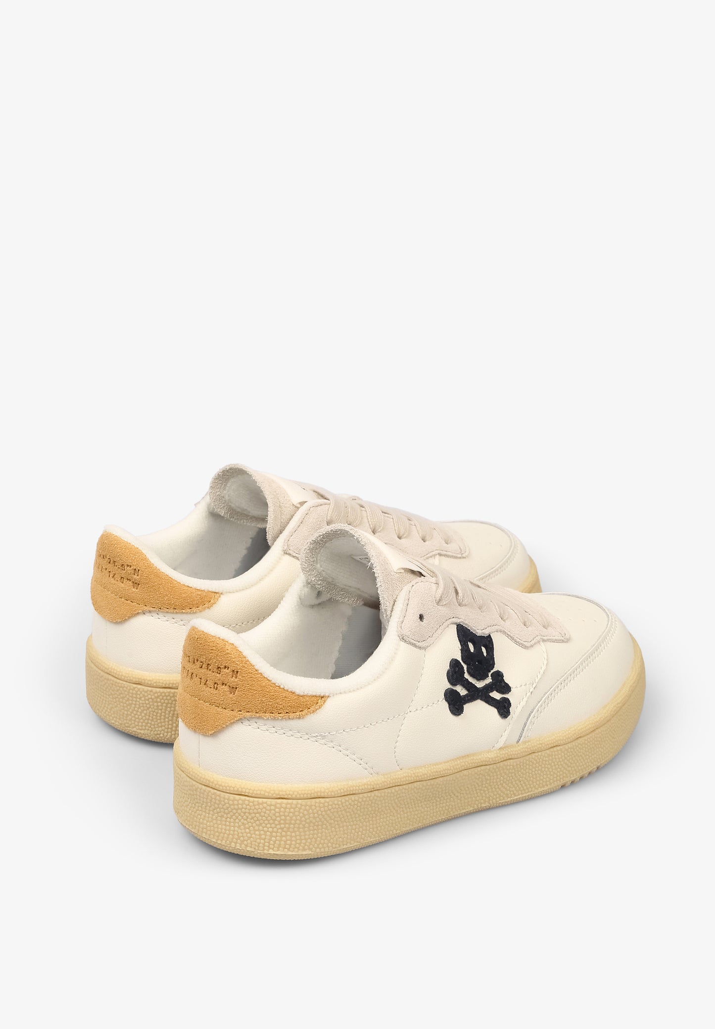 SNEAKERS SUELA CASCO