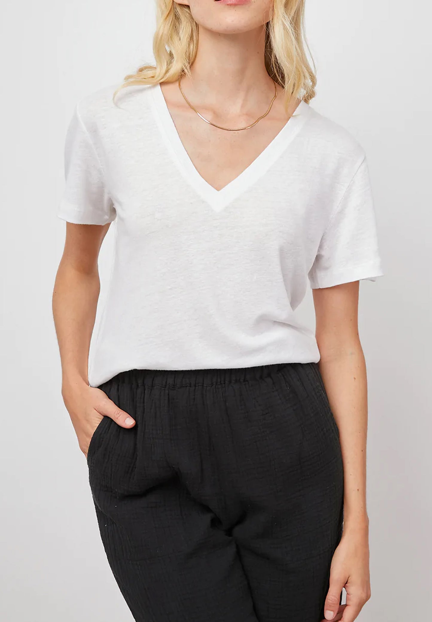 RAILS | CAMISETA THE CARA V NECK