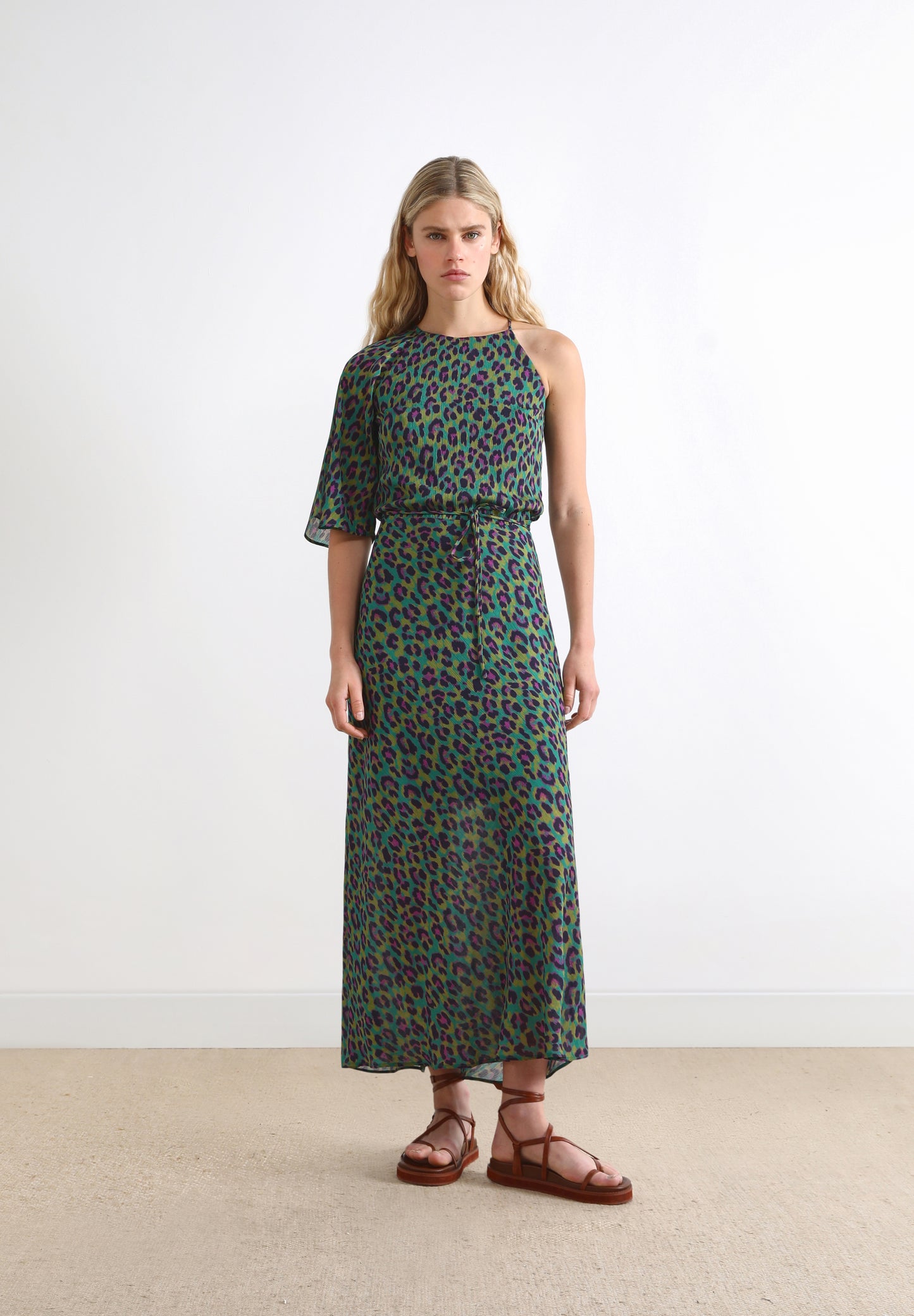 VESTIDO LARGO ASIMÉTRICO ANIMAL PRINT